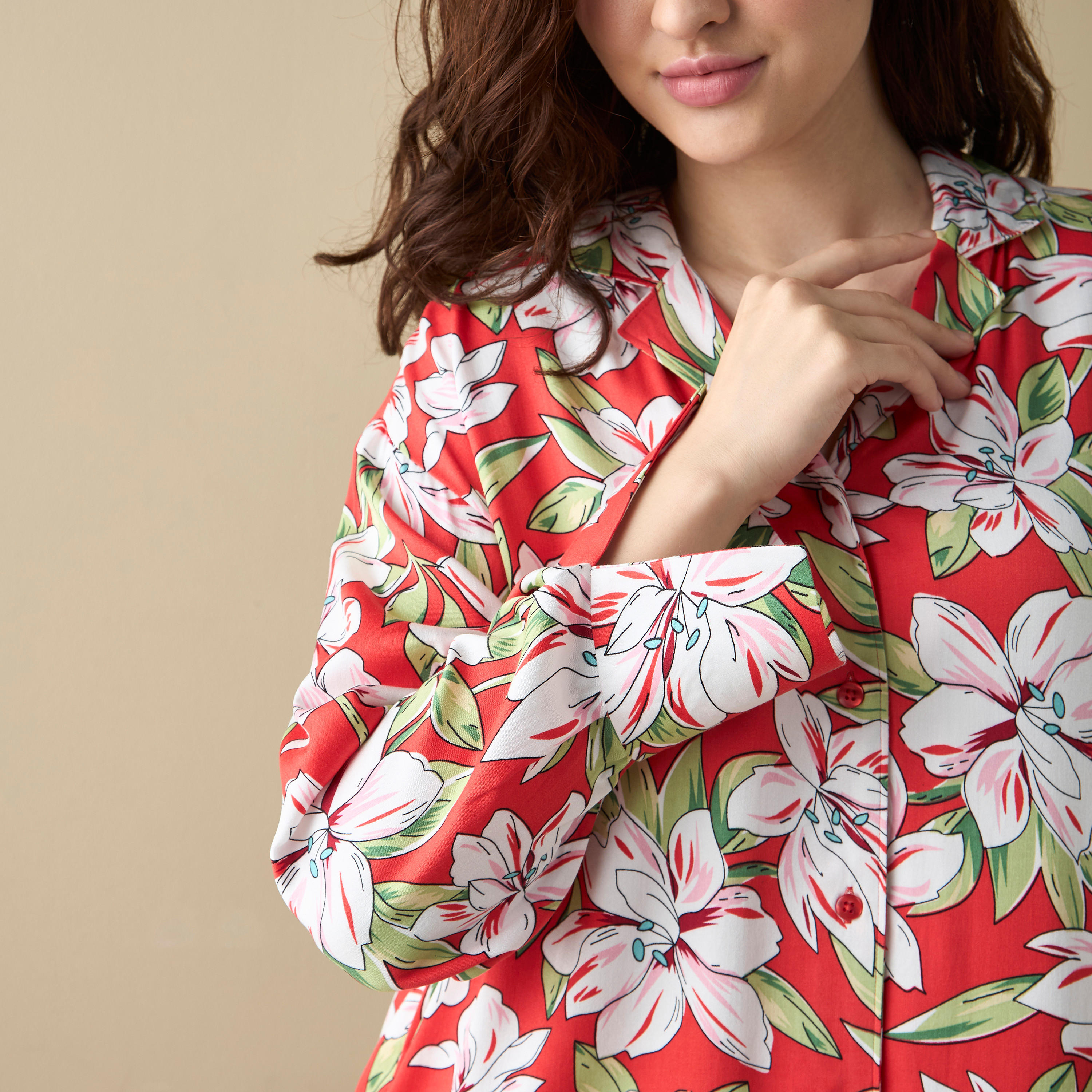 طقم بنطلون بيجاما وقميص بطبعات زهرية-women-clothing-nightwear-pyjamas-longsets-image-5