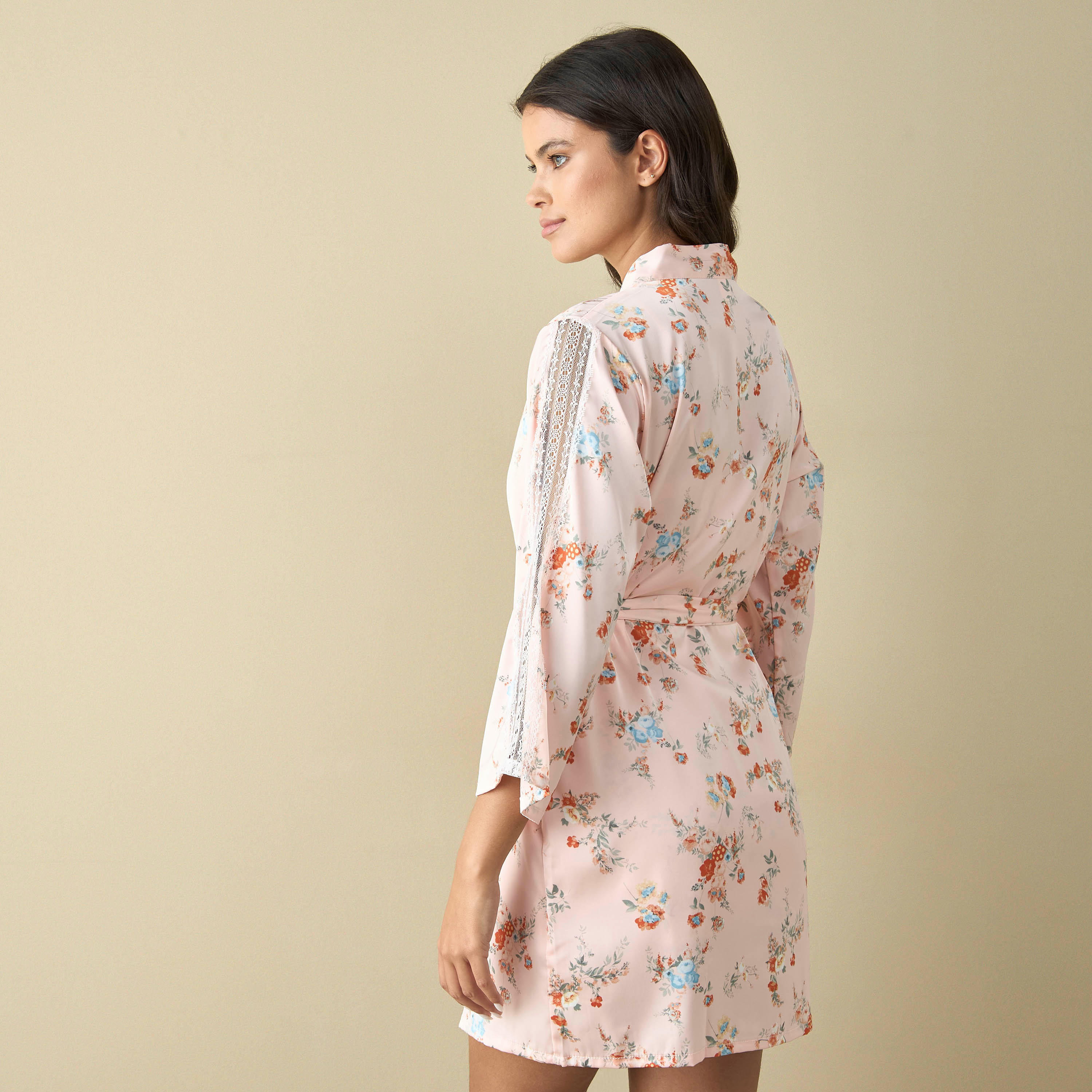طقم فستان سليب وروب بحزام وطبعات أزهار-women-clothing-nightwear-nighties-image-3