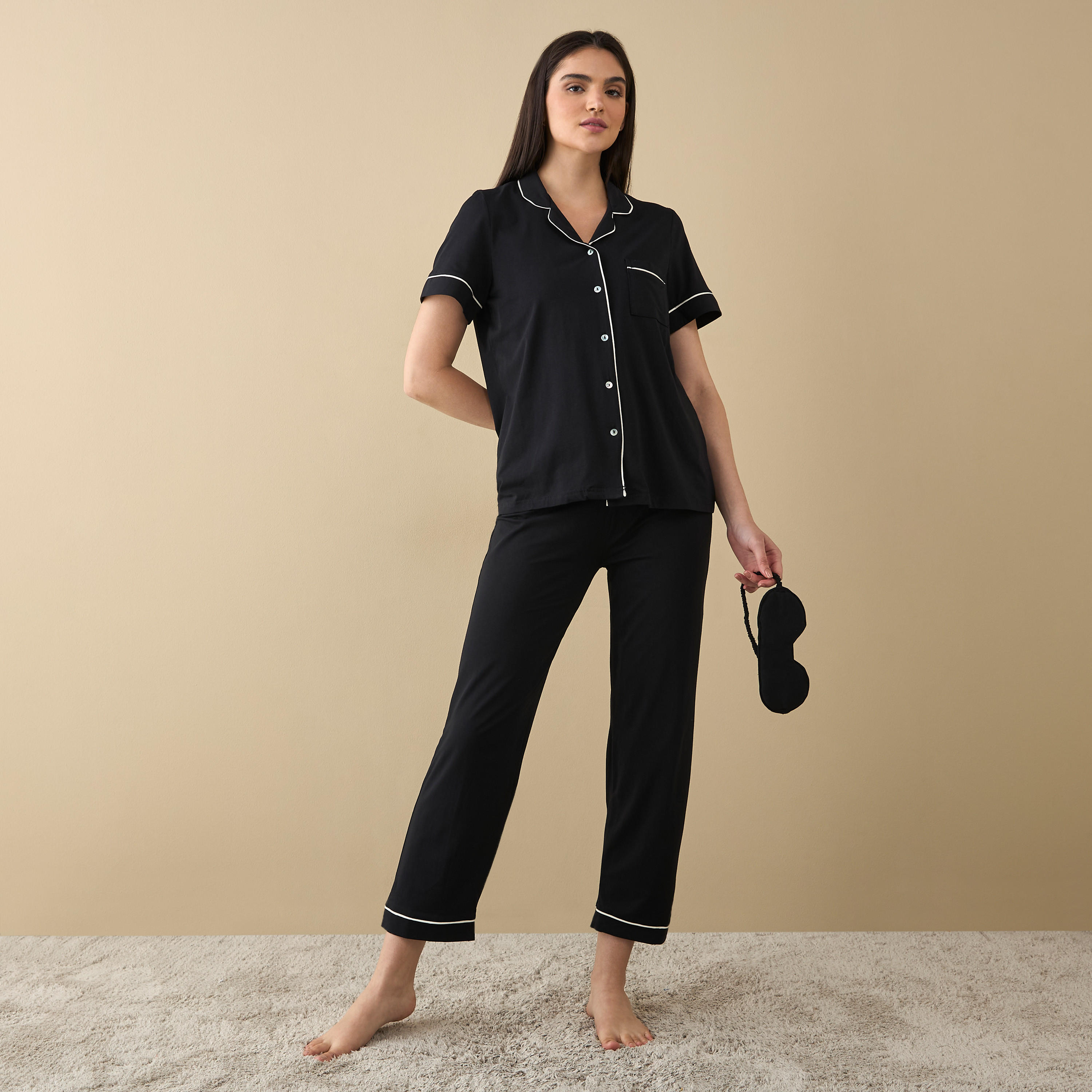 طقم بيجاما وقميص بياقة مطوية مع قناع للعين-women-clothing-nightwear-pyjamas-longsets-image-2