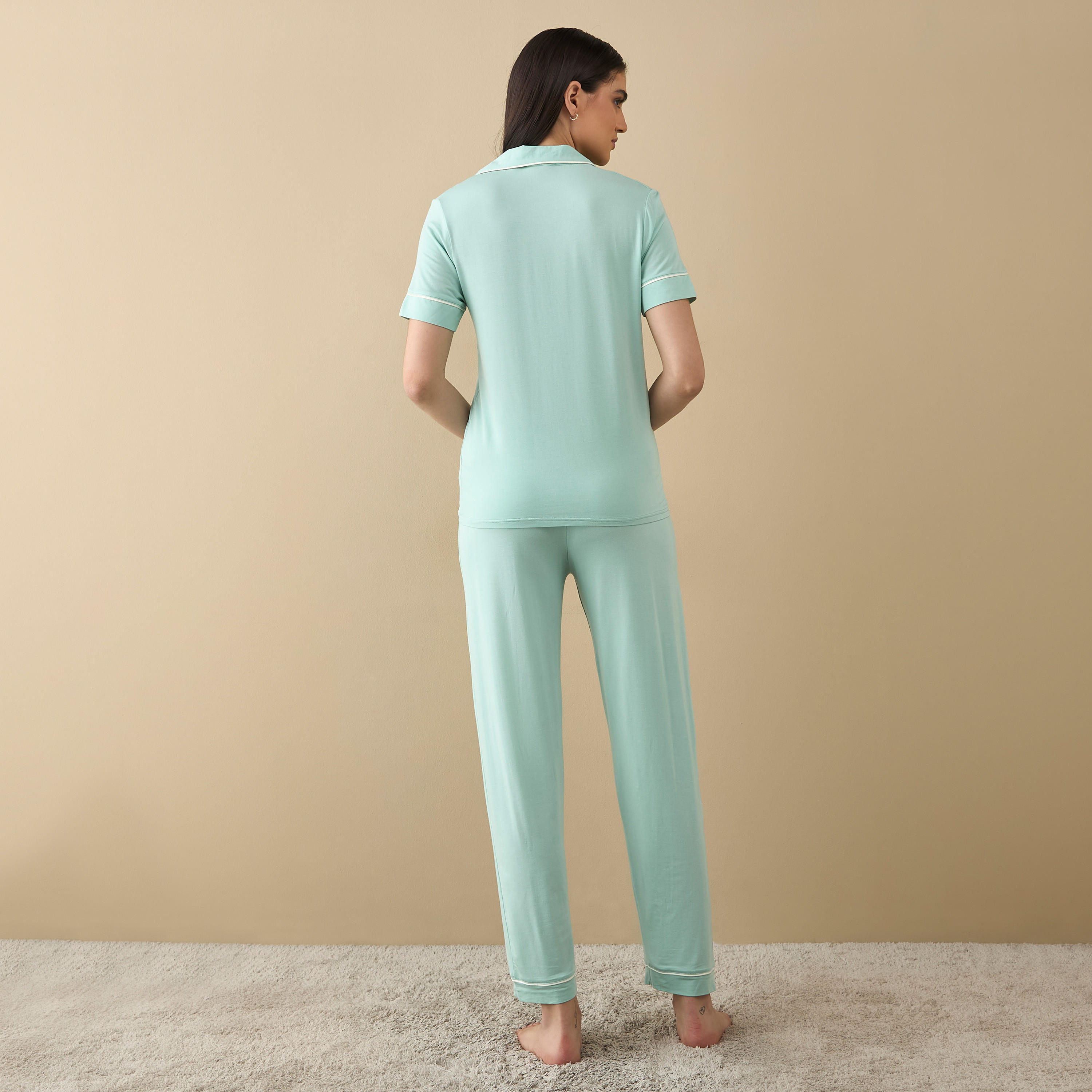 طقم بنطلون بيجاما وقميص بياقة مطوية-women-clothing-nightwear-pyjamas-longsets-image-3