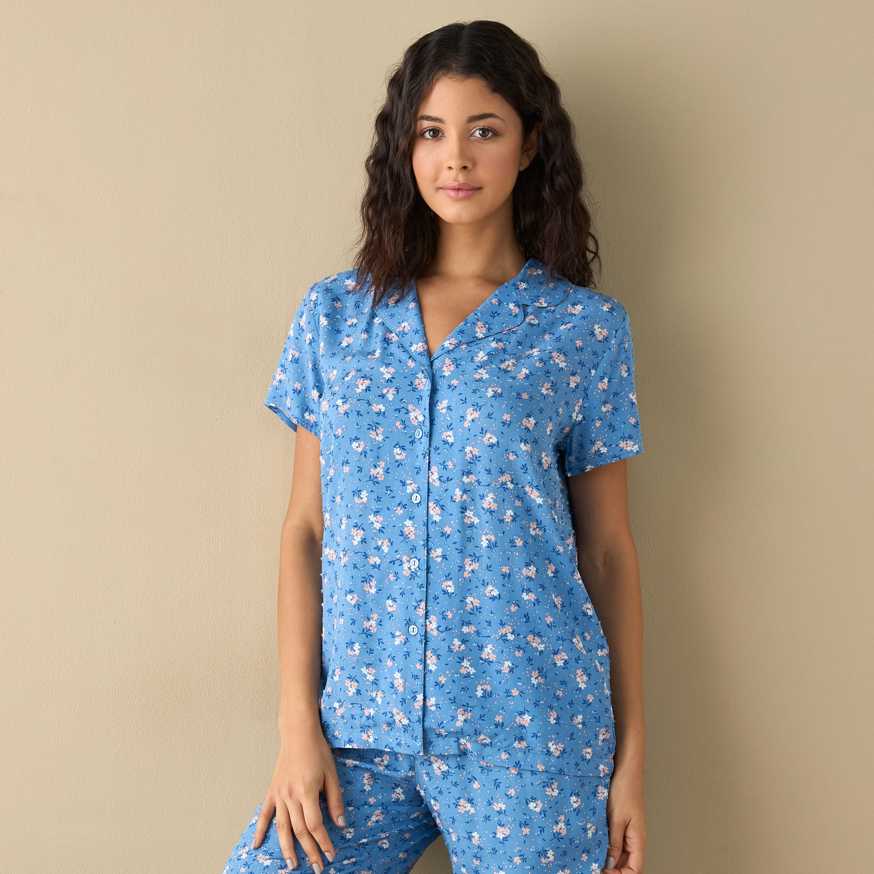 طقم بنطلون بيجاما وقميص بطبعات زهرية-women-clothing-nightwear-pyjamas-longsets-image-4