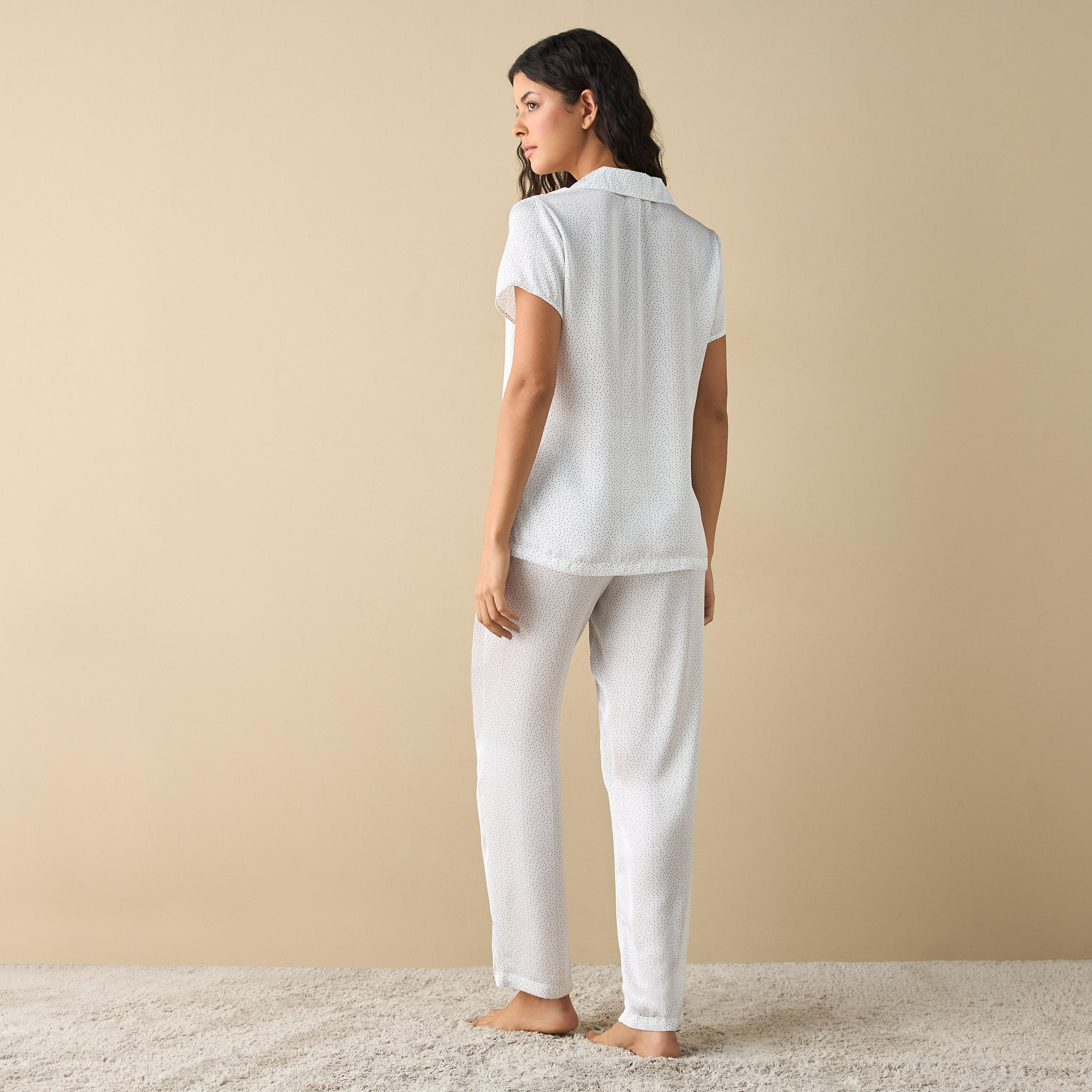 طقم بنطلون بيجاما وقميص بطبعات منقطة-women-clothing-nightwear-pyjamas-longsets-image-3