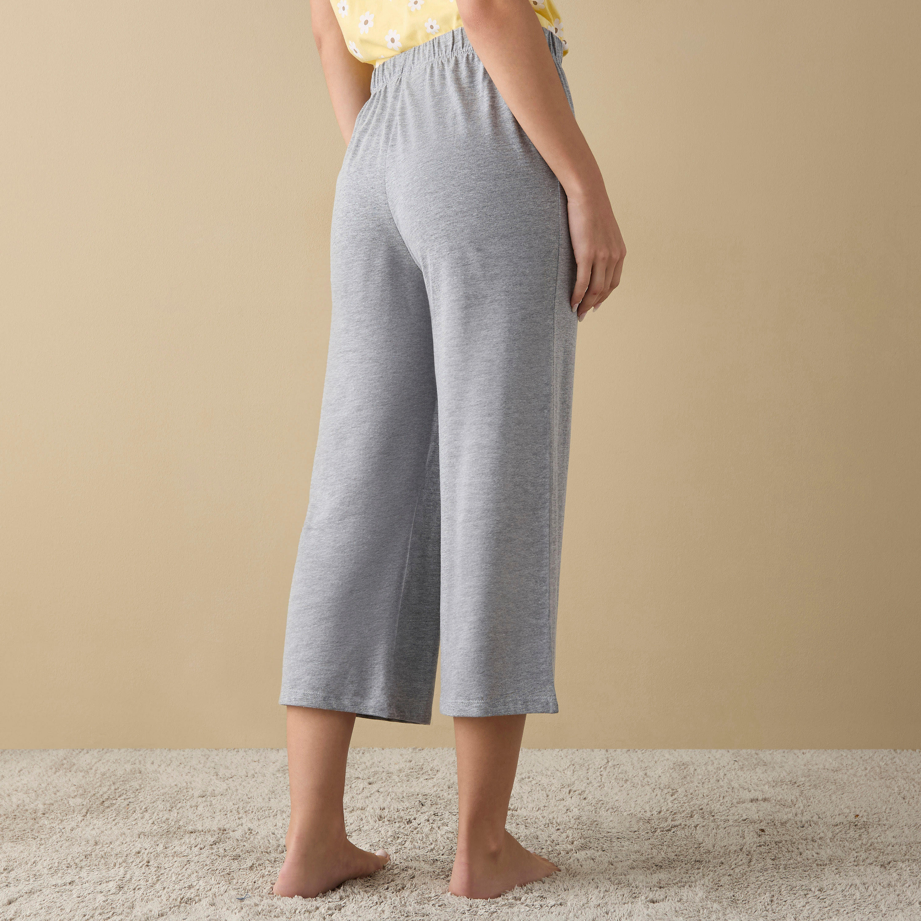 بنطلونات بيجاما متنوعة بخصر مطّاطي - طقم من قطعتين-women-clothing-nightwear-pyjamas-bottoms-image-3