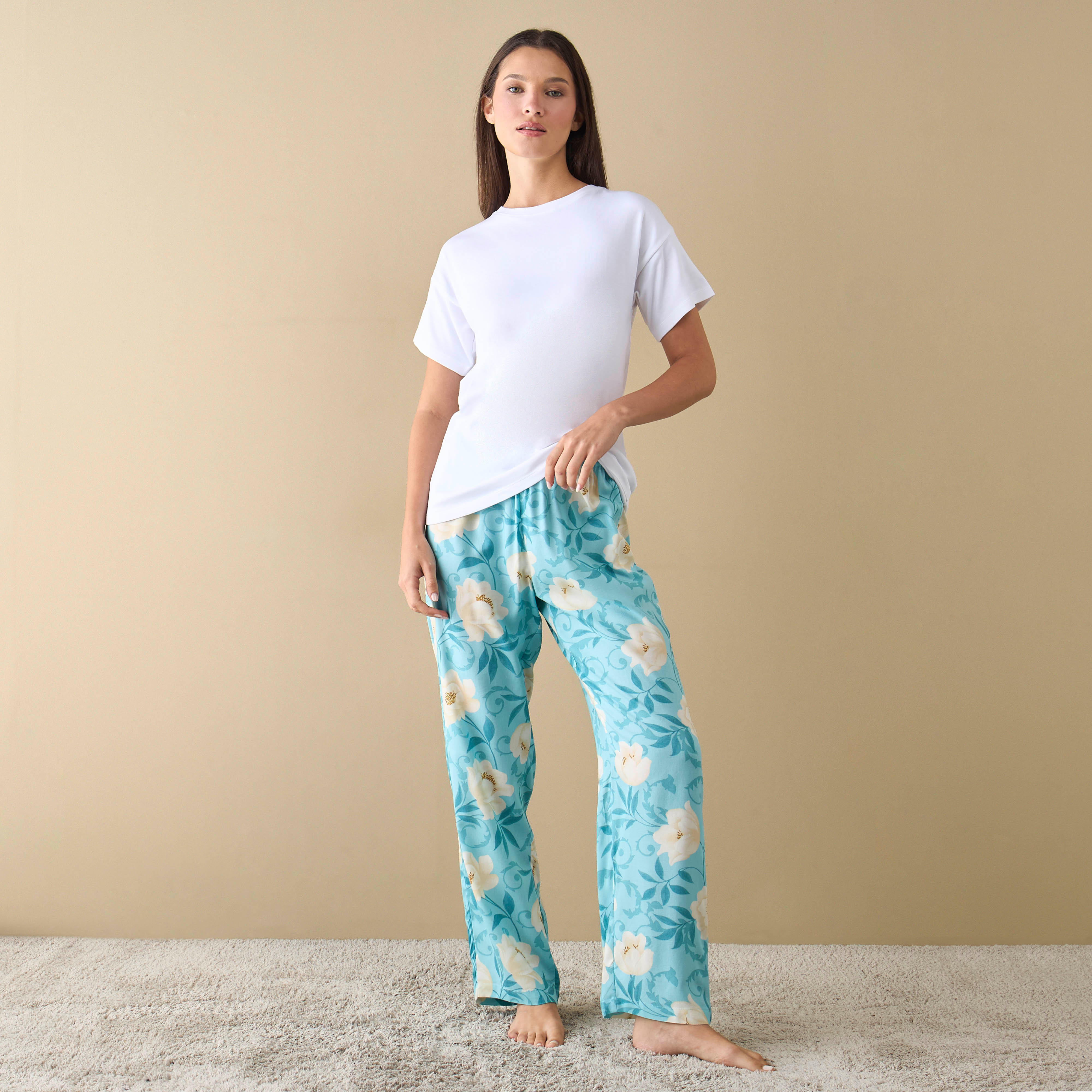 طقم بنطلون بيجاما بطبعات أزهار وتيشيرت -women-clothing-nightwear-pyjamas-longsets-image-6