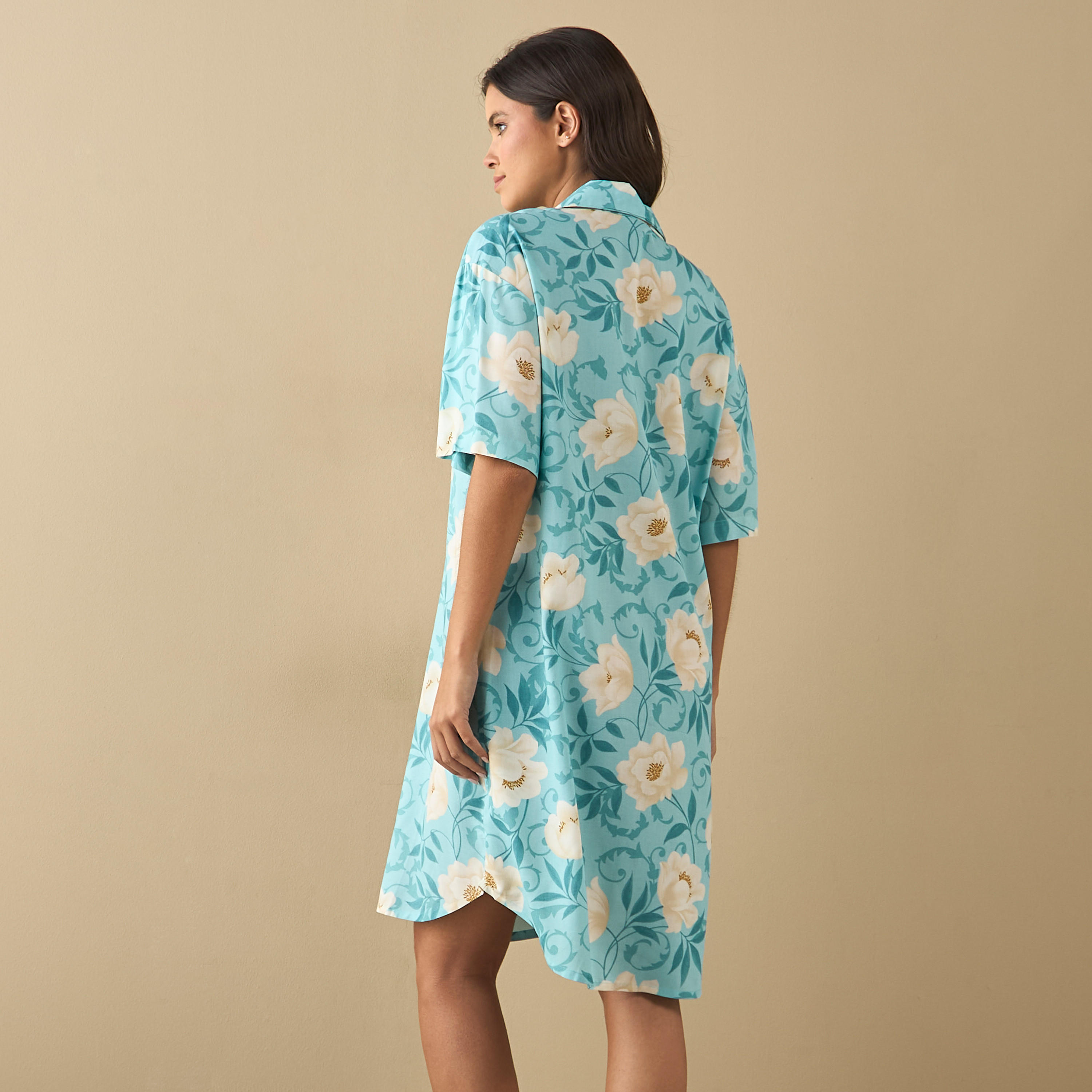 قميص نوم بطبعات أزهار وأكمام قصيرة-women-clothing-nightwear-nighties-image-7
