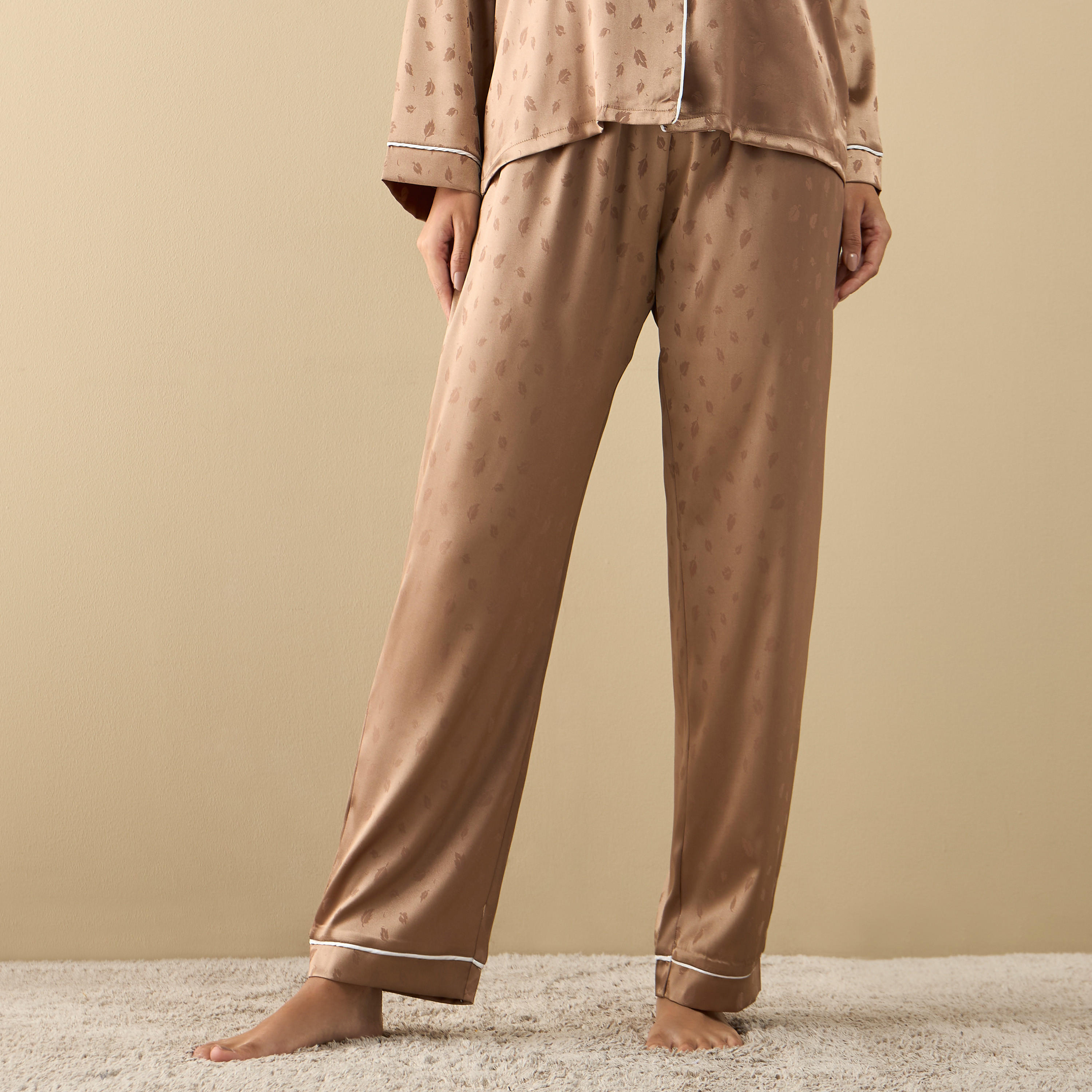 All-Over Leaf Print Long Sleeve Shirt and Elasticated Pyjama Set-women-clothing-nightwear-pyjamas-longsets-image-4
