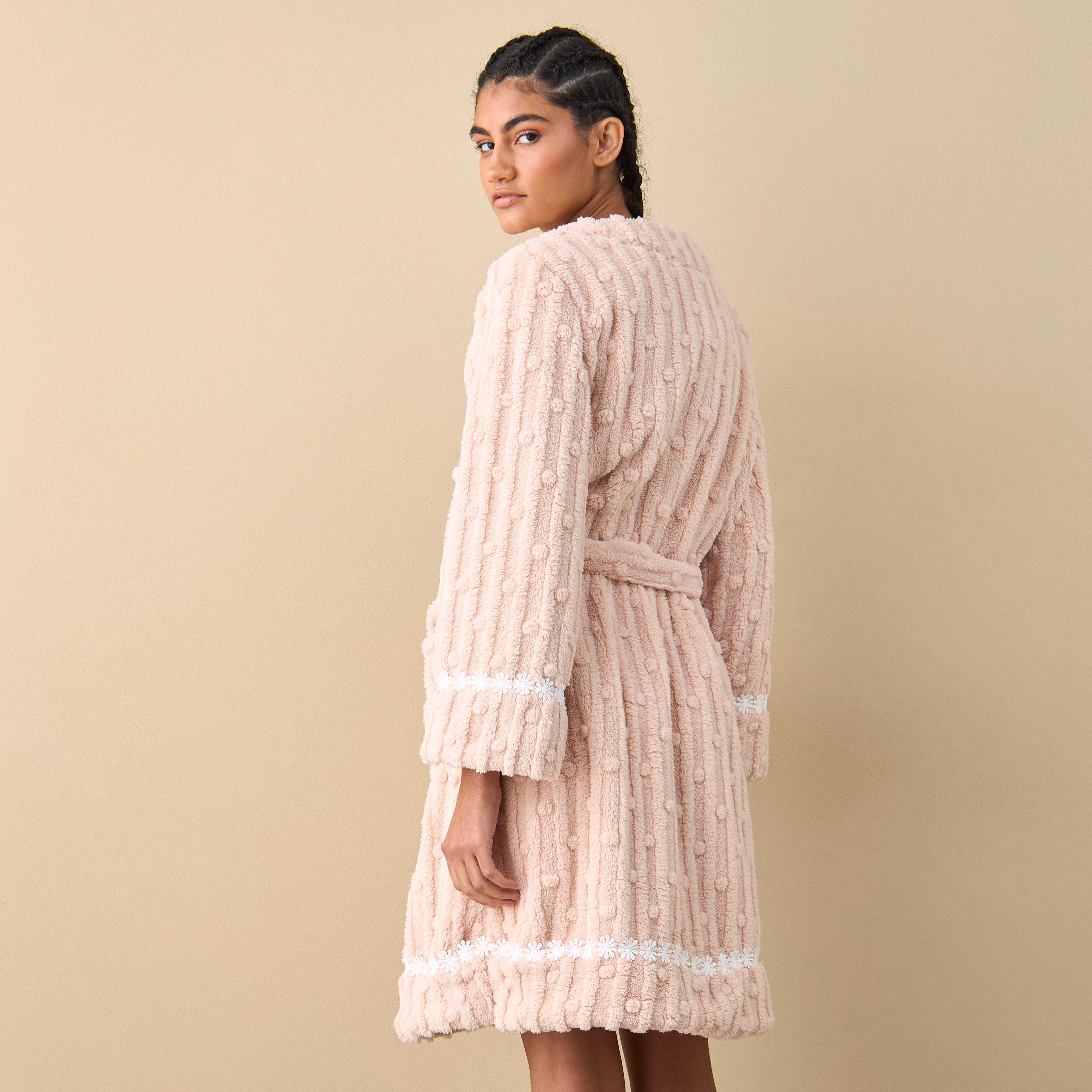 روب بارز الملمس بحزام ربط وجيوب-women-clothing-nightwear-robes-image-3