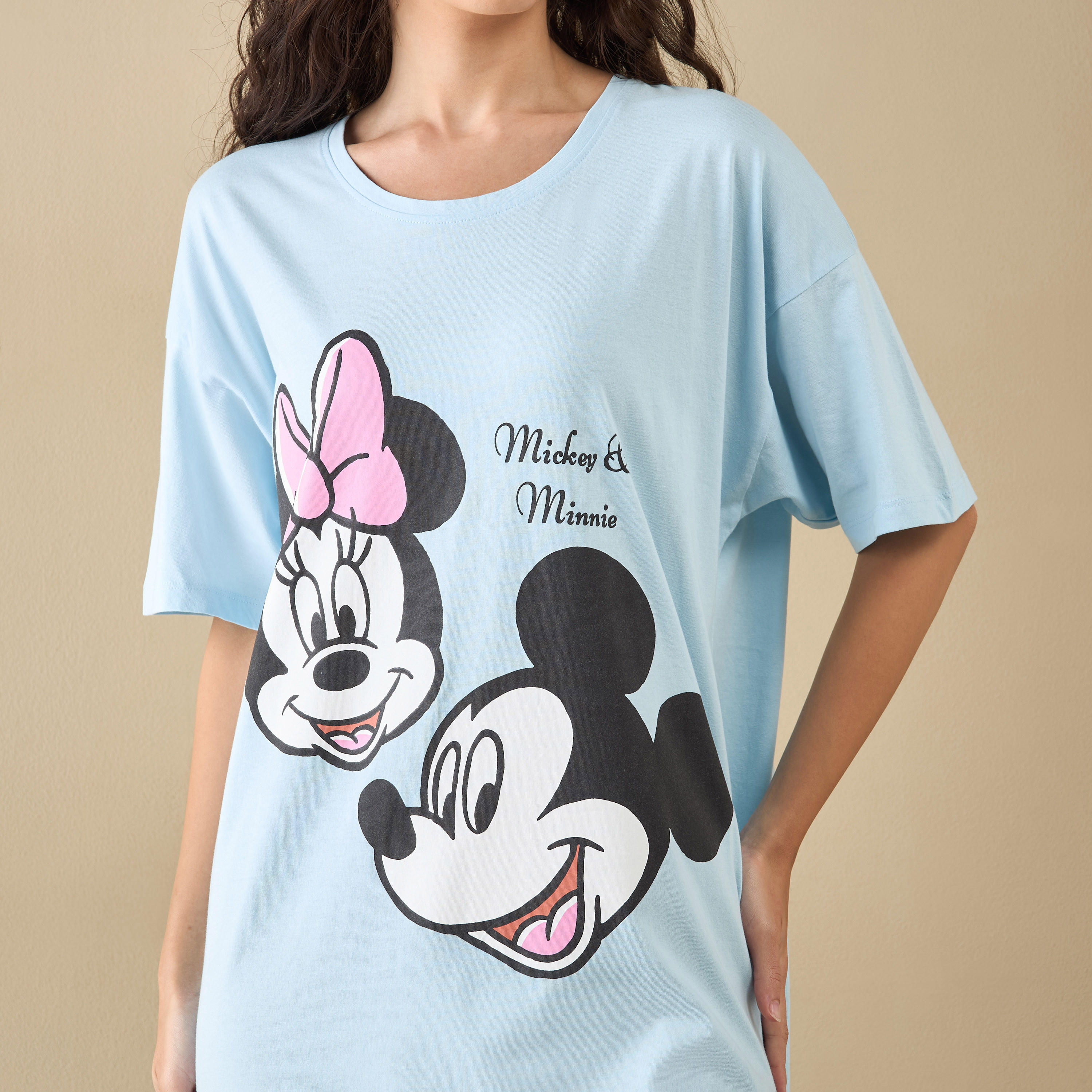 قميص نوم بأكمام قصيرة وطبعات ميكي وميني ماوس-women-clothing-nightwear-nighties-image-4