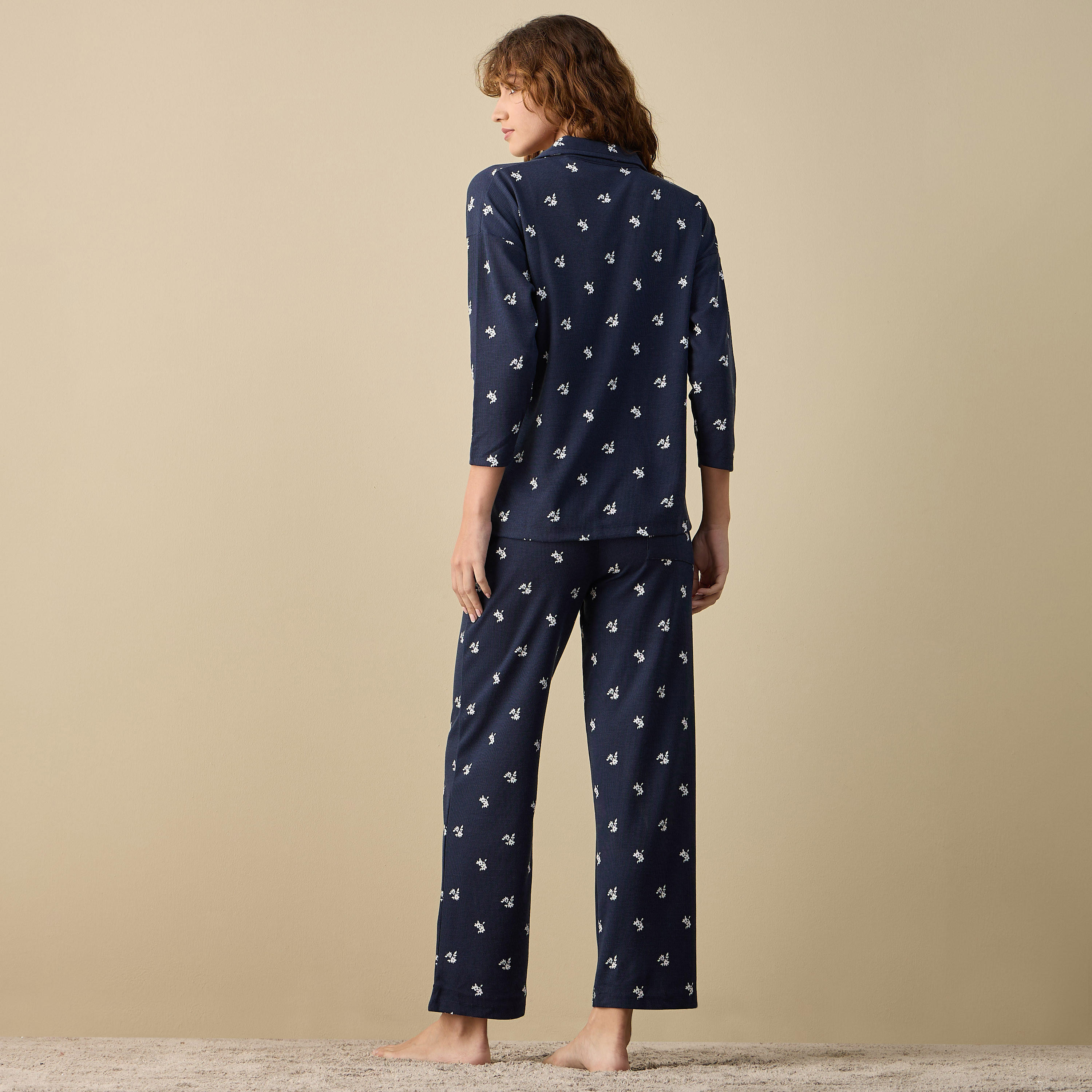 طقم بيجاما بطبعات-women-clothing-nightwear-pyjamas-longsets-image-7