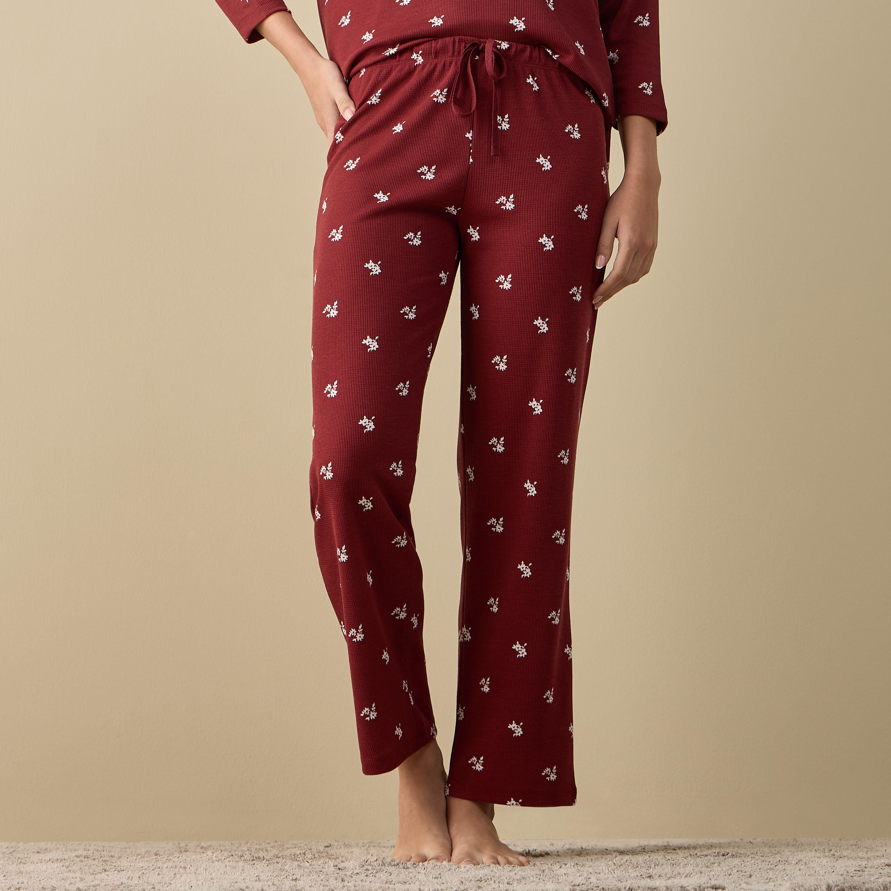 طقم بيجاما بطبعات-women-clothing-nightwear-pyjamas-longsets-image-3