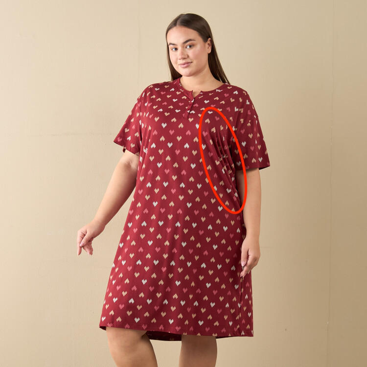 قميص نوم بأكمام قصيرة وطبعات قلب-women-clothing-nightwear-nighties-image-5