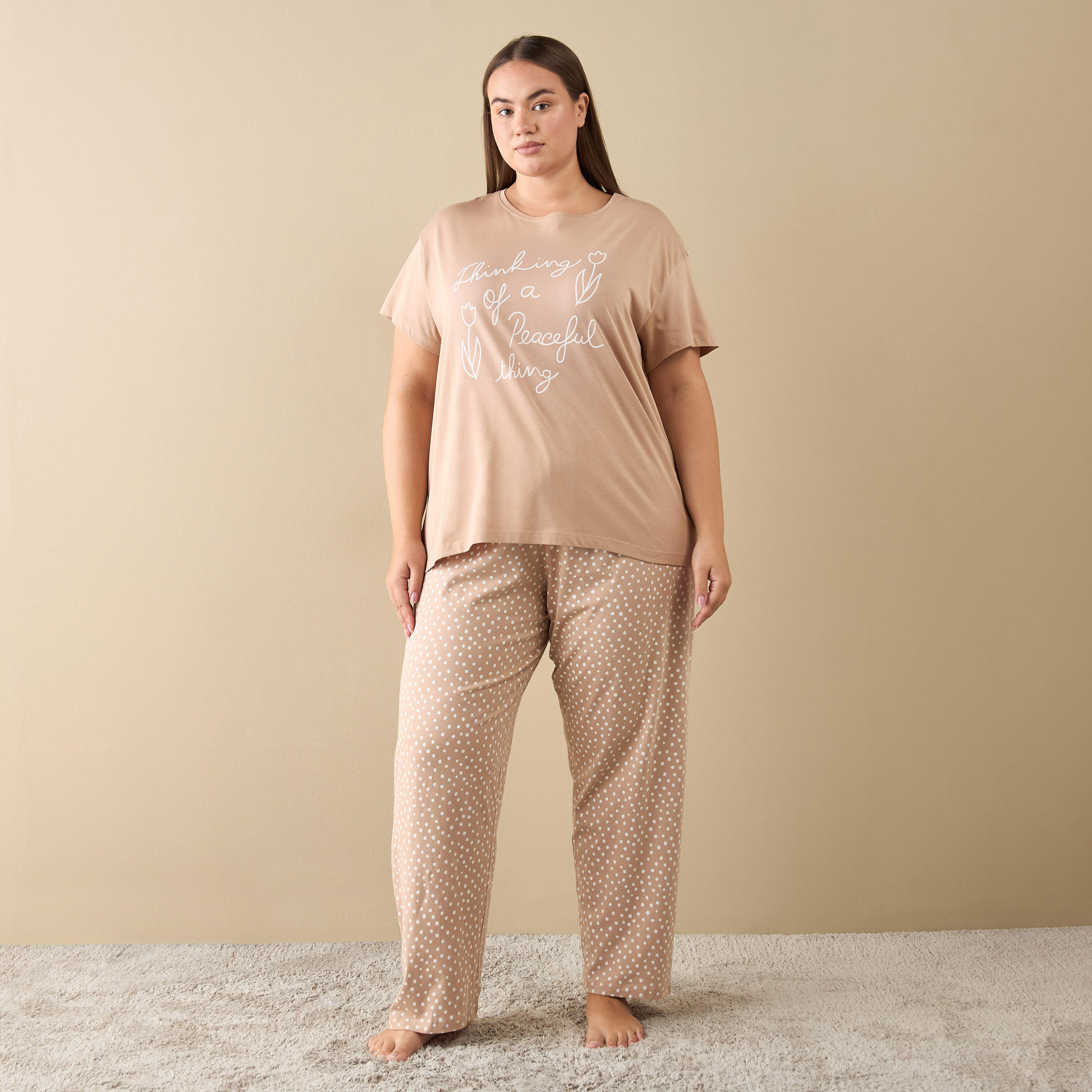 طقم بنطلون بيجاما وتيشيرت بطبعات شعار-women-clothing-nightwear-pyjamas-longsets-image-5
