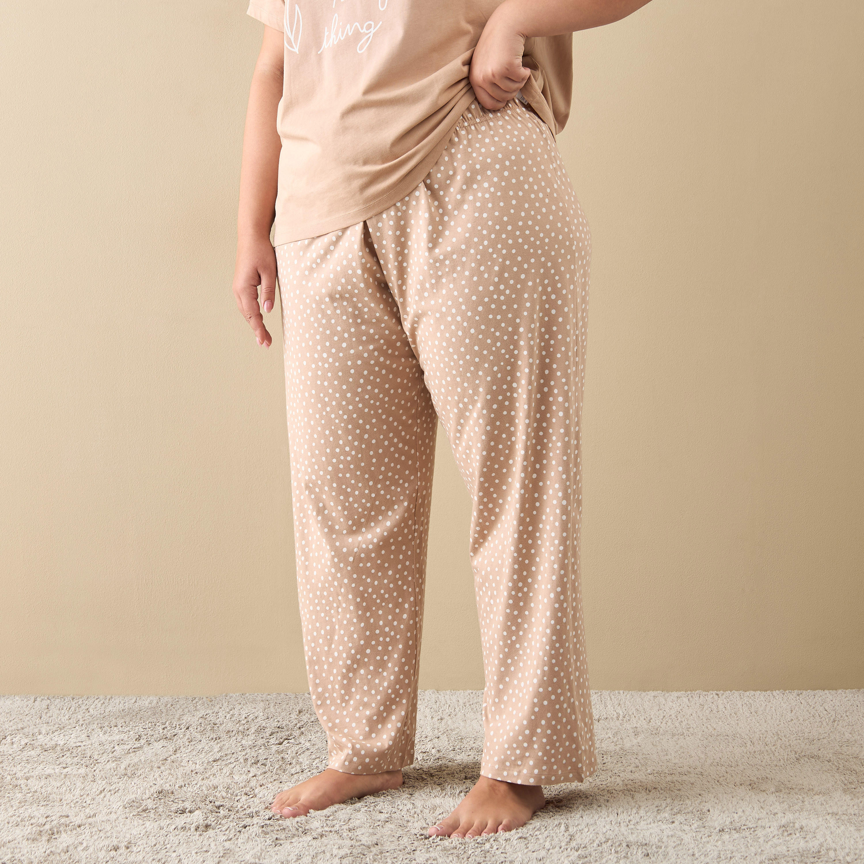 طقم بنطلون بيجاما وتيشيرت بطبعات شعار-women-clothing-nightwear-pyjamas-longsets-image-3