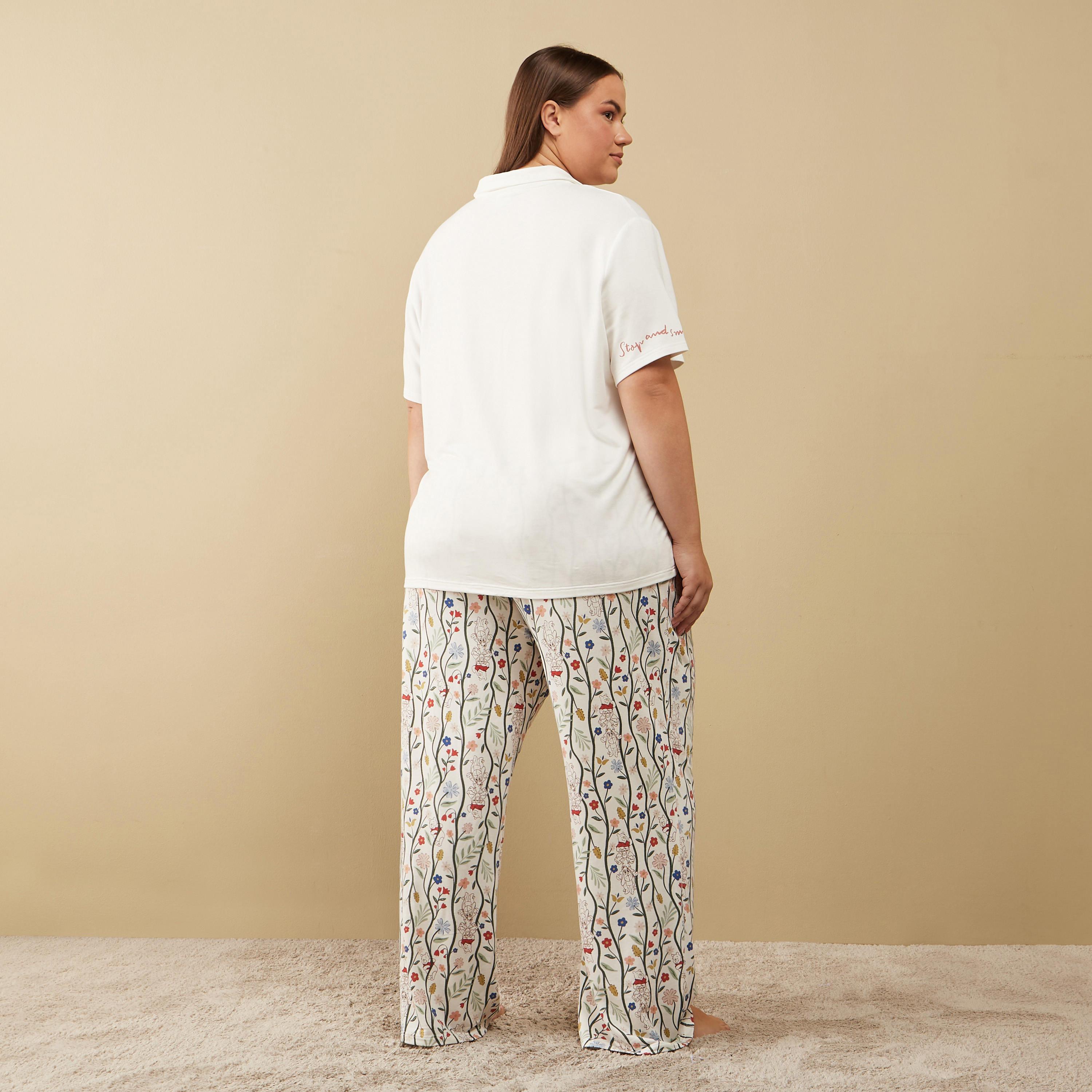 طقم بيجاما وتيشيرت بأكمام قصيرة وطبعات ويني ذا بوه-women-clothing-nightwear-pyjamas-longsets-image-4