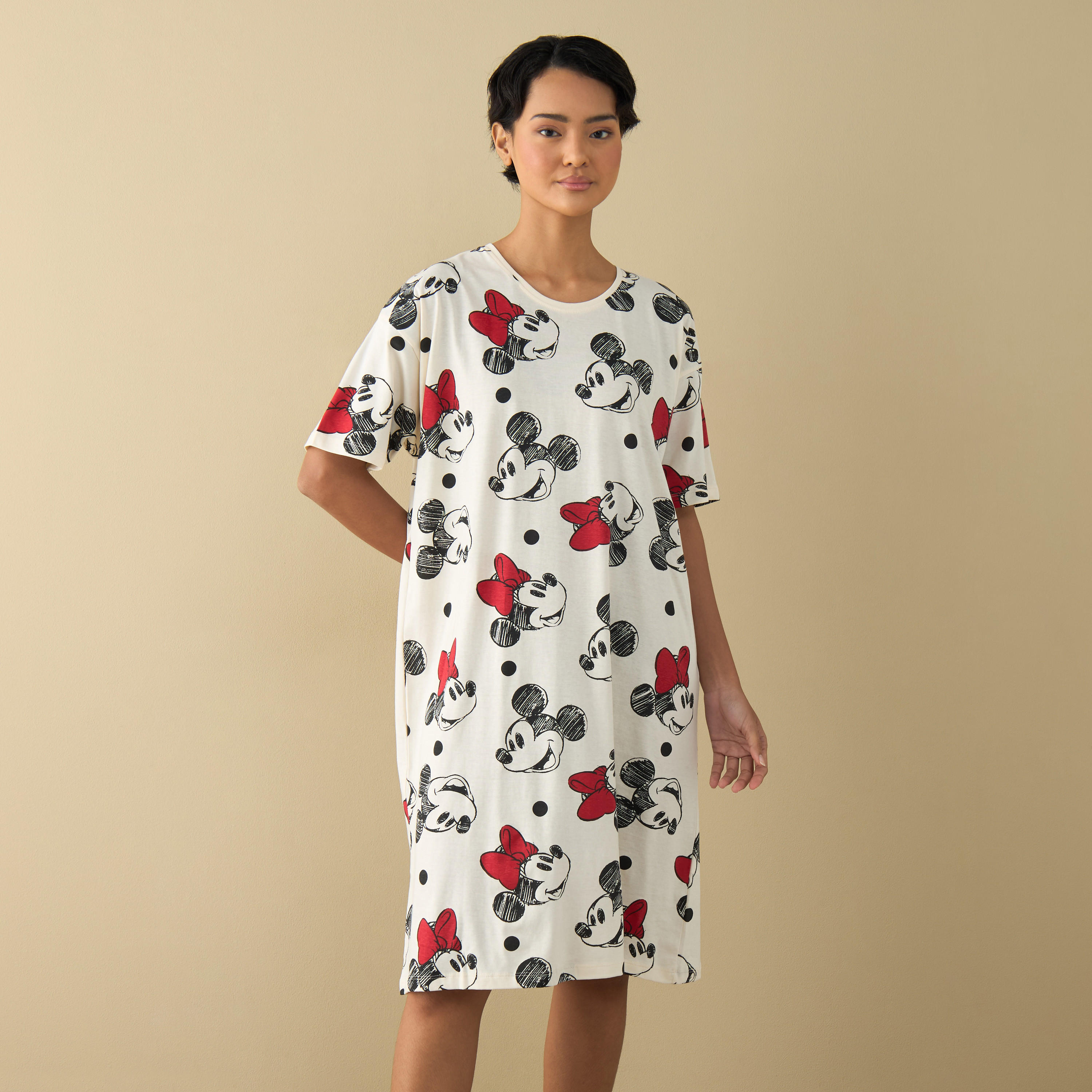 قميص نوم بأكمام قصيرة وطبعات ميكي وميني-women-clothing-nightwear-nighties-image-1