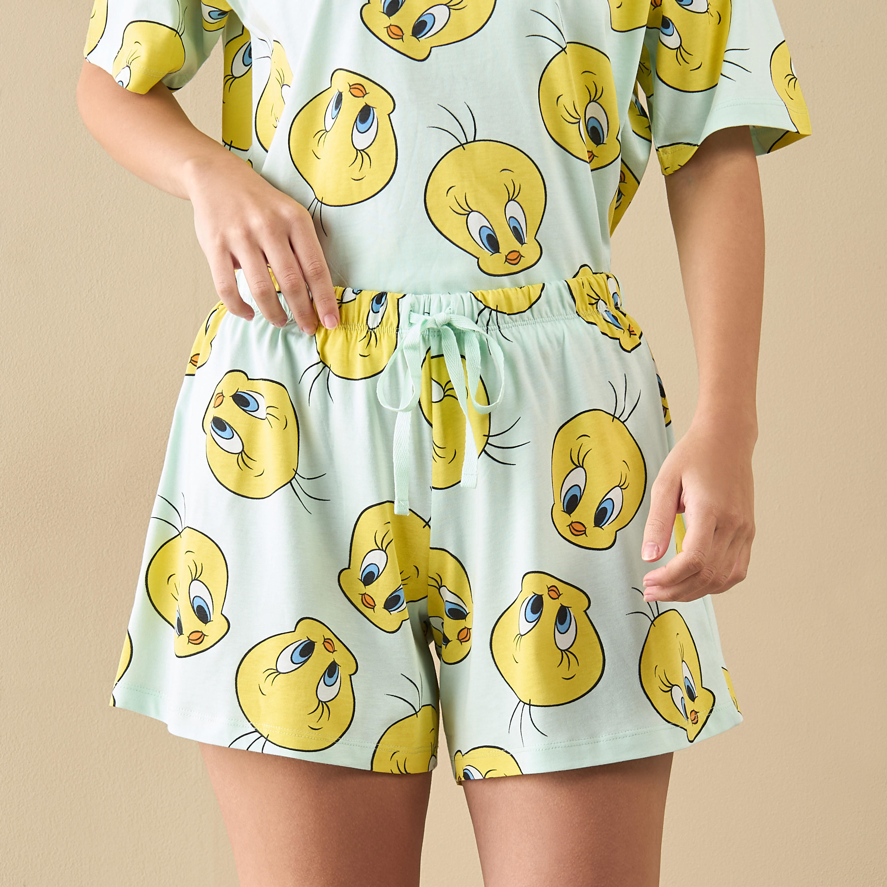 All-Over Tweety Print T-shirt and Shorts Set-women-clothing-nightwear-pyjamas-shortsets-image-3