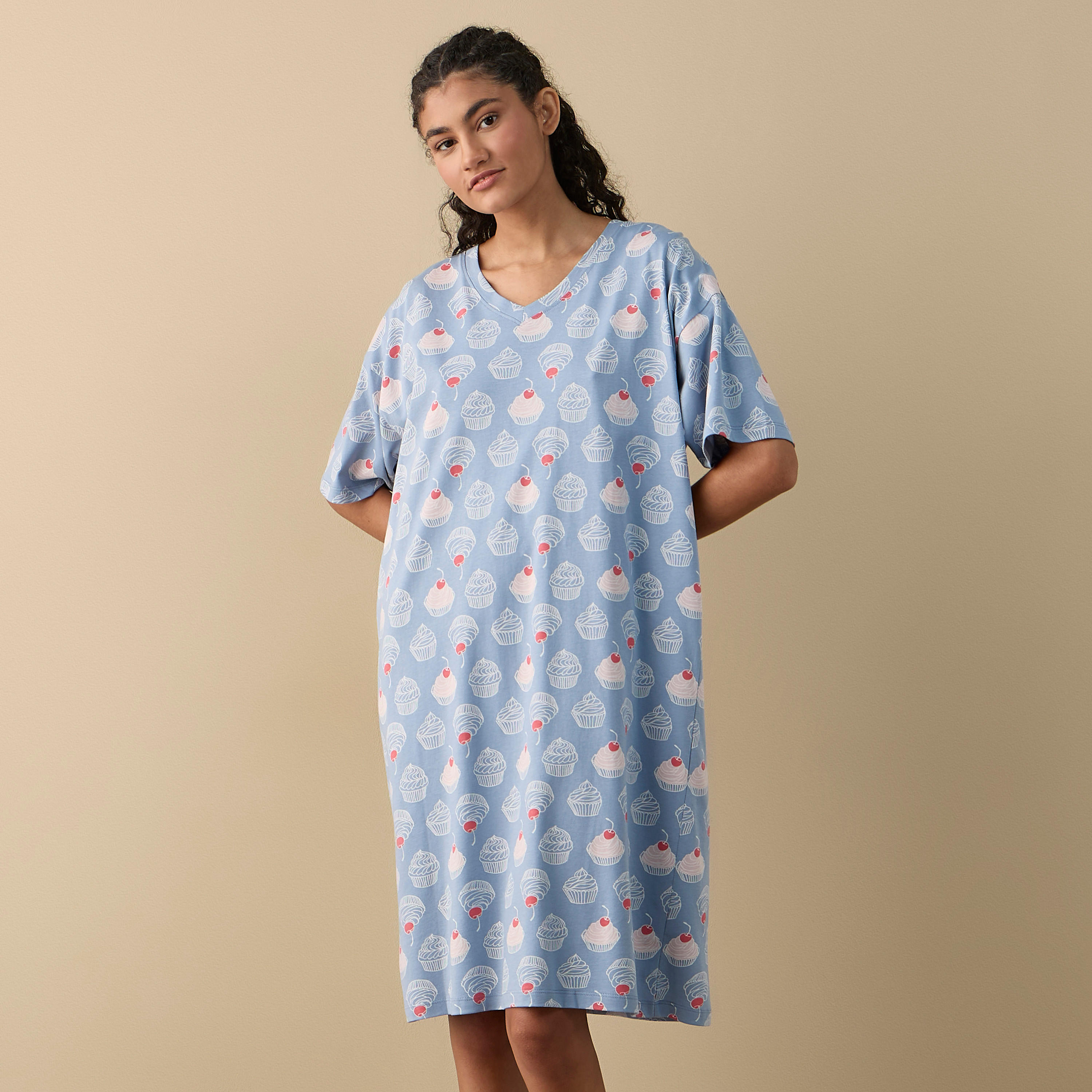Printed Sleepshirt with V-neck and Short Sleeves-women-clothing-nightwear-nighties-image-1