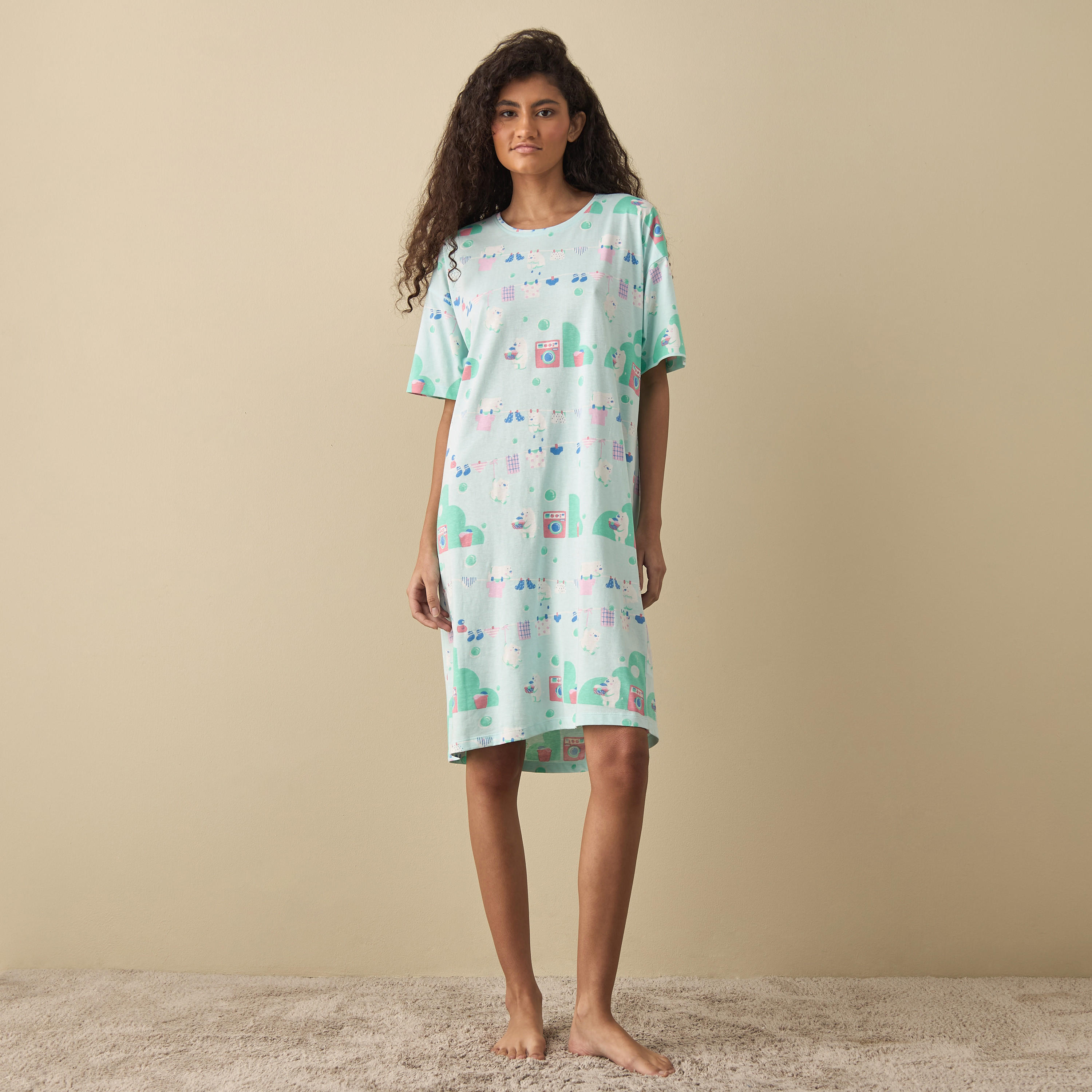 قميص نوم قطن بياقة مستديرة وأكمام قصيرة وطبعات-women-clothing-nightwear-nighties-image-2