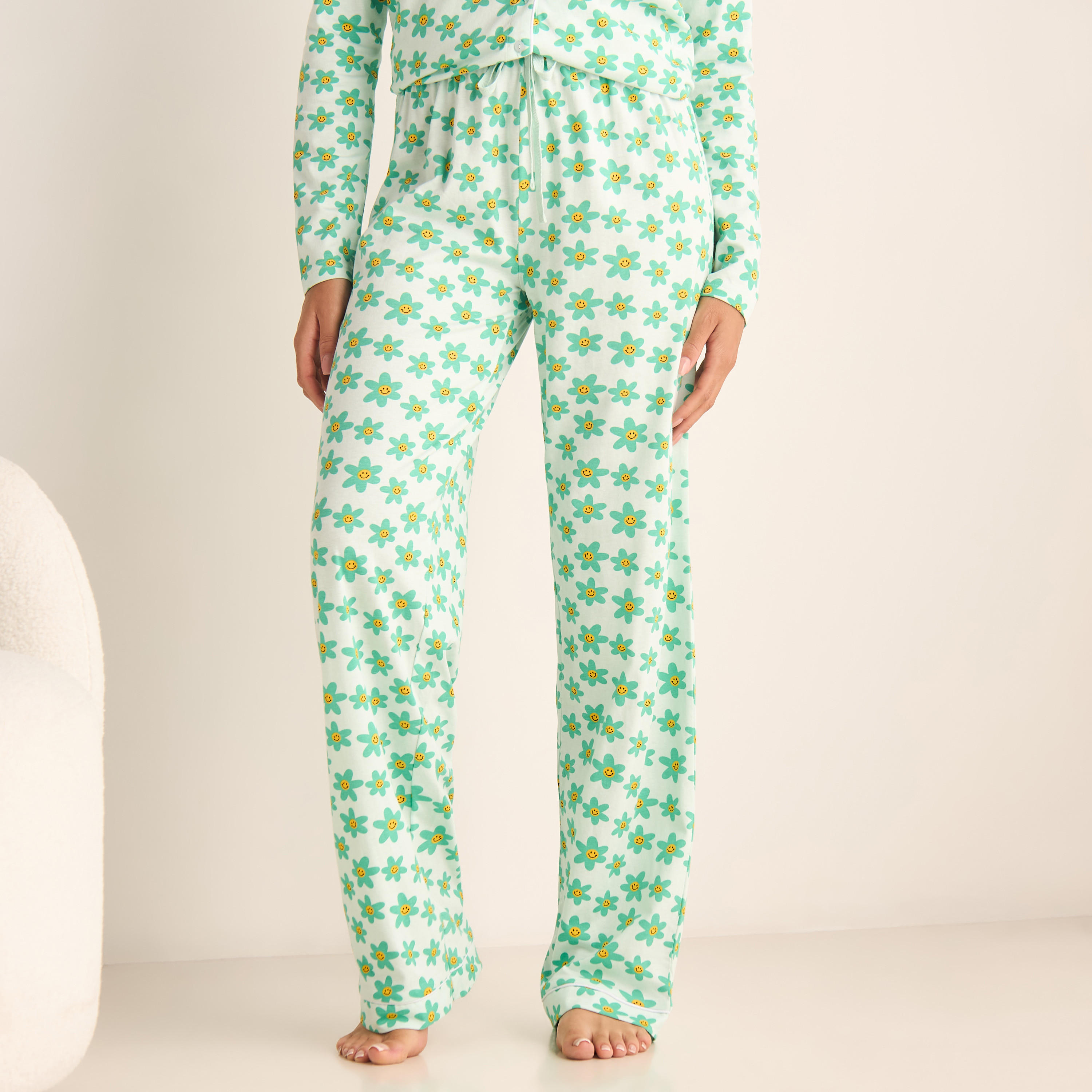 طقم بنطلون بيجاما وقميص بطبعات زهرية-women-clothing-nightwear-pyjamas-longsets-image-3