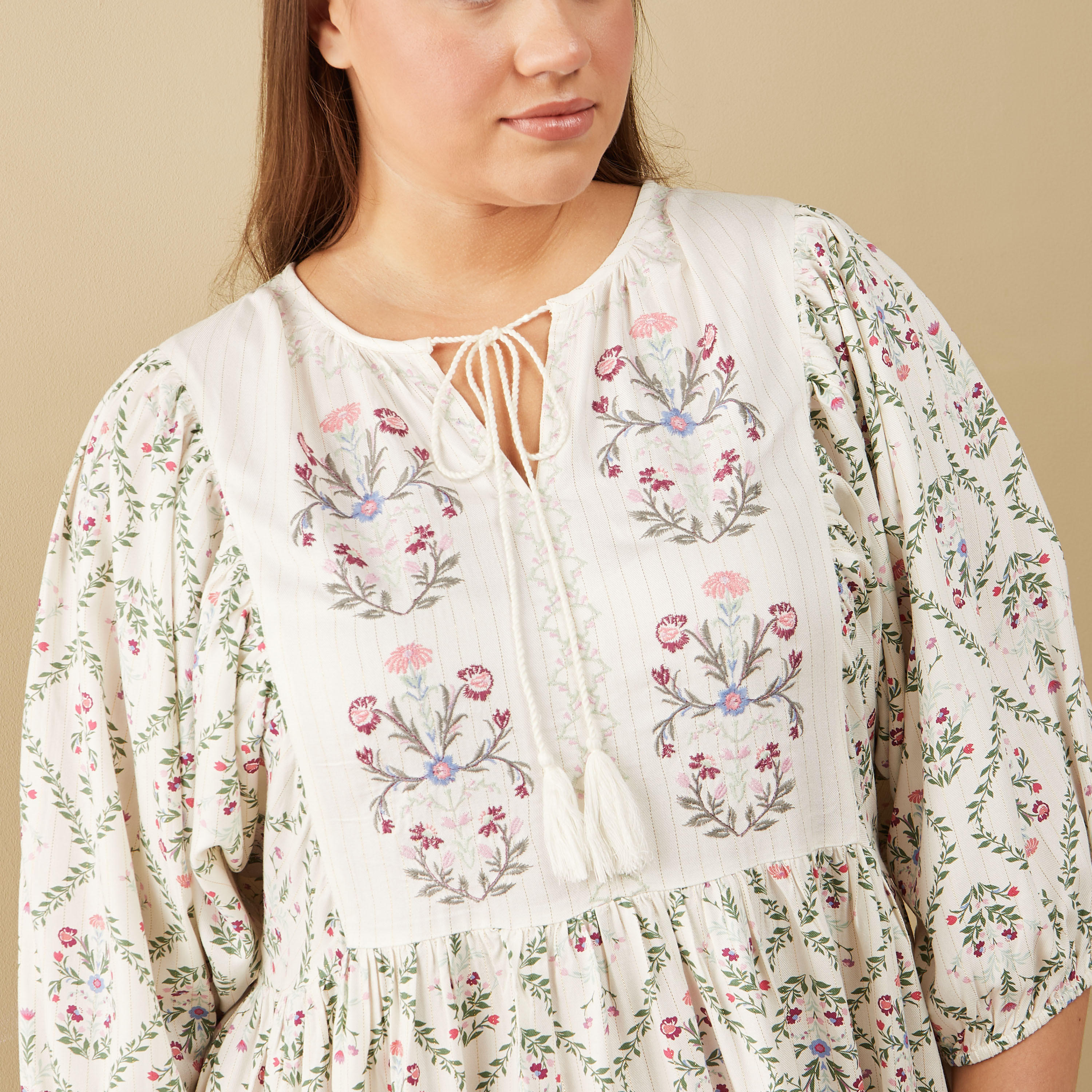 فستان طويل بأكمام 3/4 وطبعات أزهار-women-clothing-nightwear-nighties-image-4