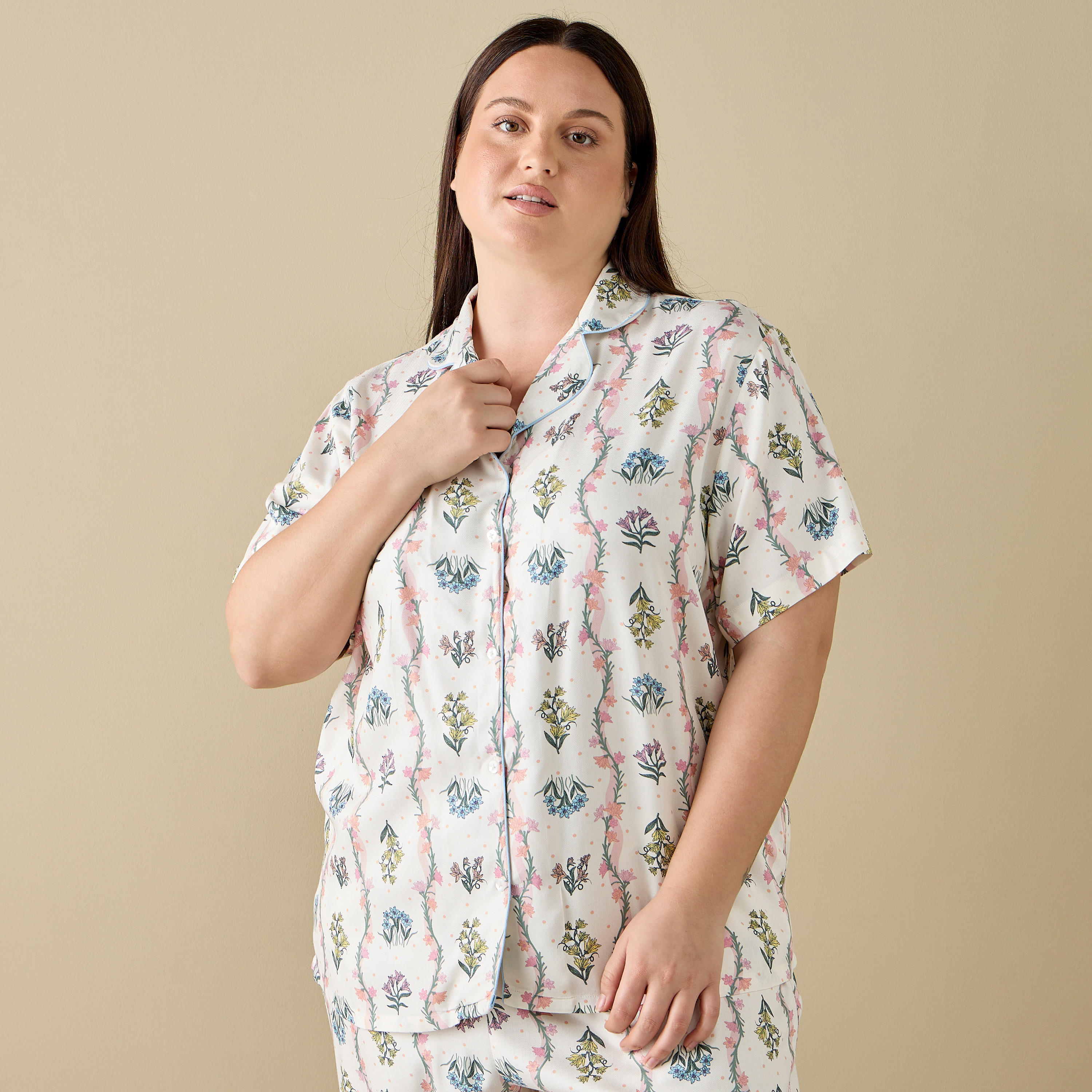 طقم بنطلون بيجاما وتيشيرت بطبعات أزهار وقناع للعين-women-clothing-nightwear-pyjamas-longsets-image-2