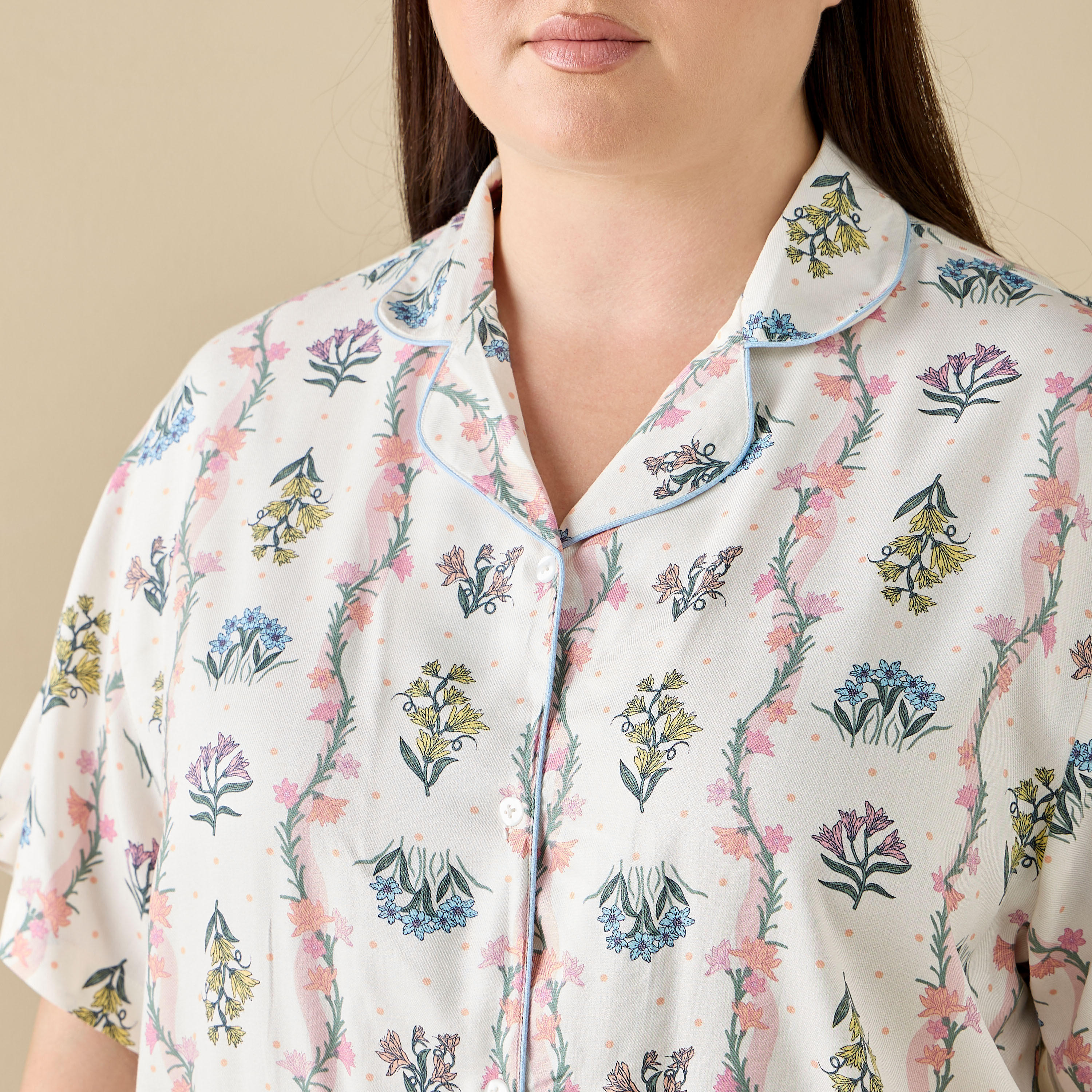 طقم بنطلون بيجاما وتيشيرت بطبعات أزهار وقناع للعين-women-clothing-nightwear-pyjamas-longsets-image-5