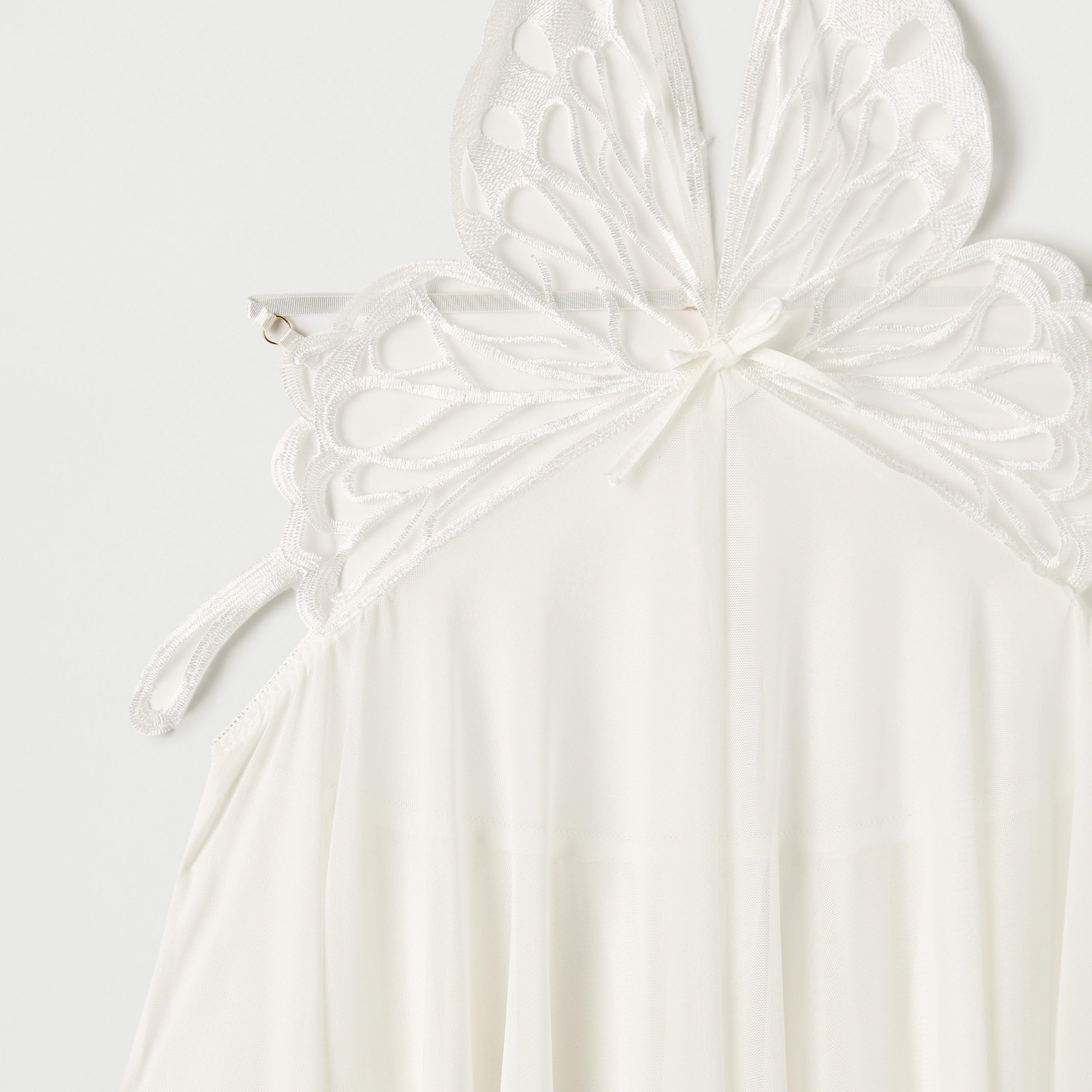 بيبي دول بياقة هالتر وتفاصيل فراشة مع ثونج-women-clothing-lingerie-babydollsandbodysuits-image-4