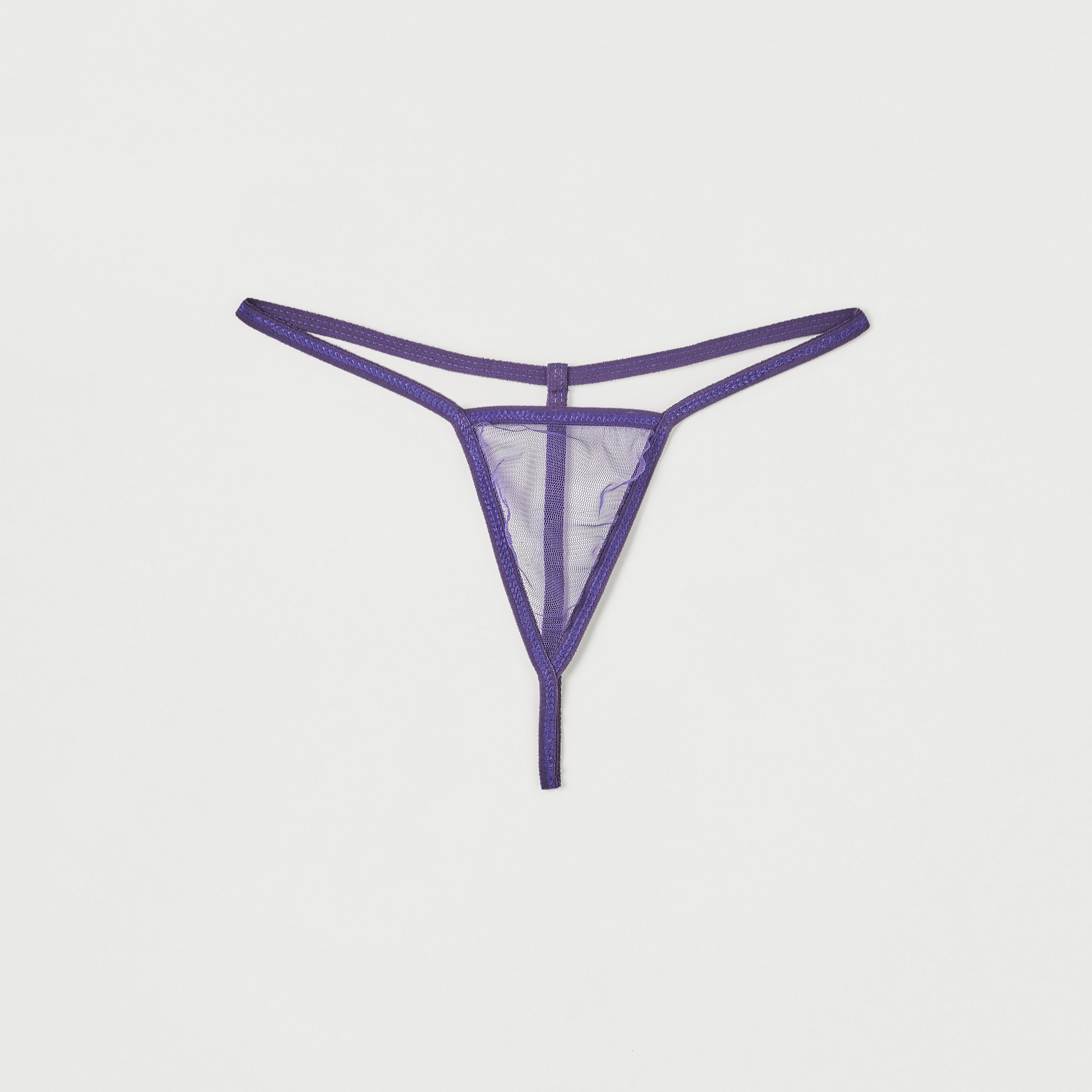 روب بأكمام طويلة وتفاصيل دانتيل وصدرية بياقة هالتر وثونج-women-clothing-lingerie-lingeriesets-image-4
