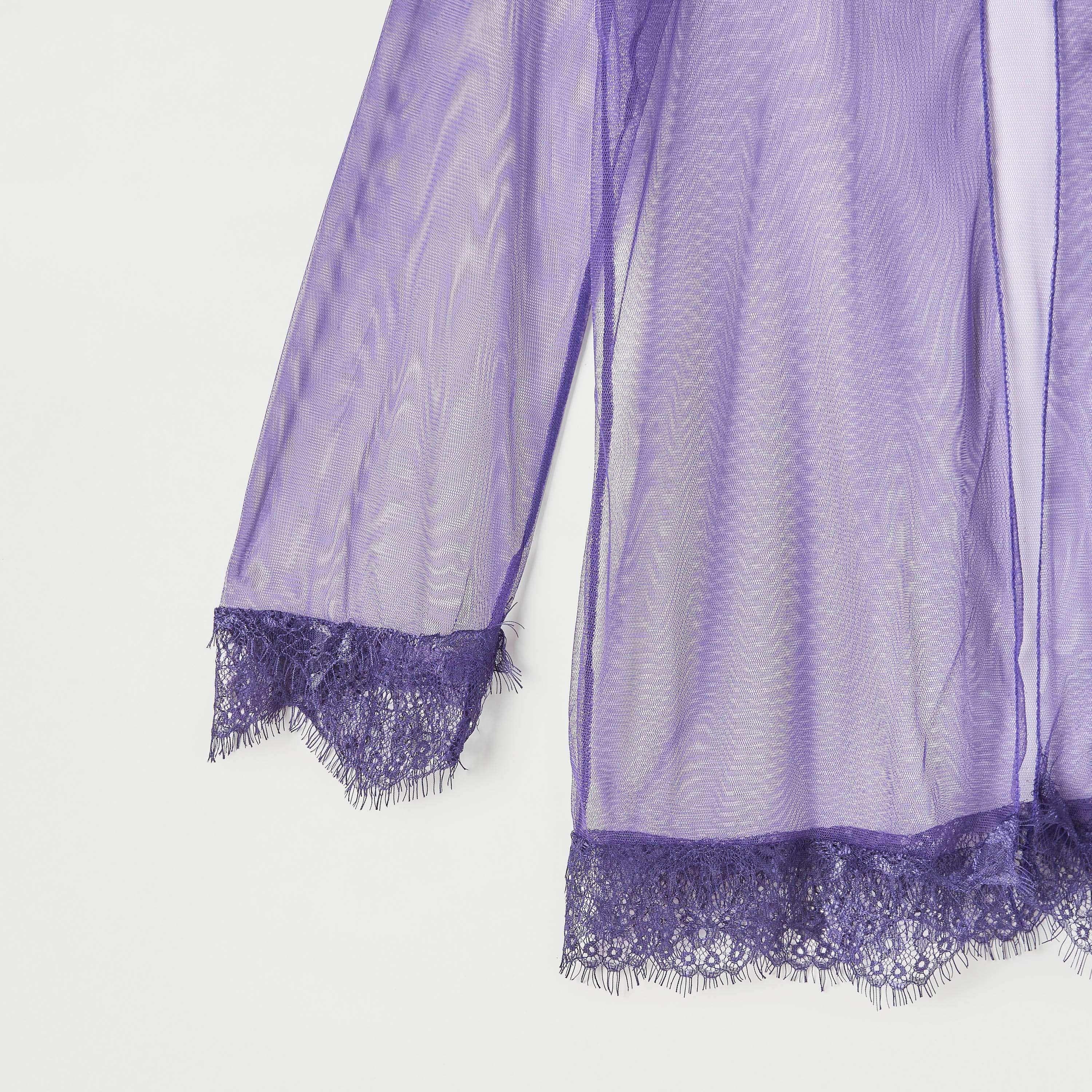 روب بأكمام طويلة وتفاصيل دانتيل وصدرية بياقة هالتر وثونج-women-clothing-lingerie-lingeriesets-image-7