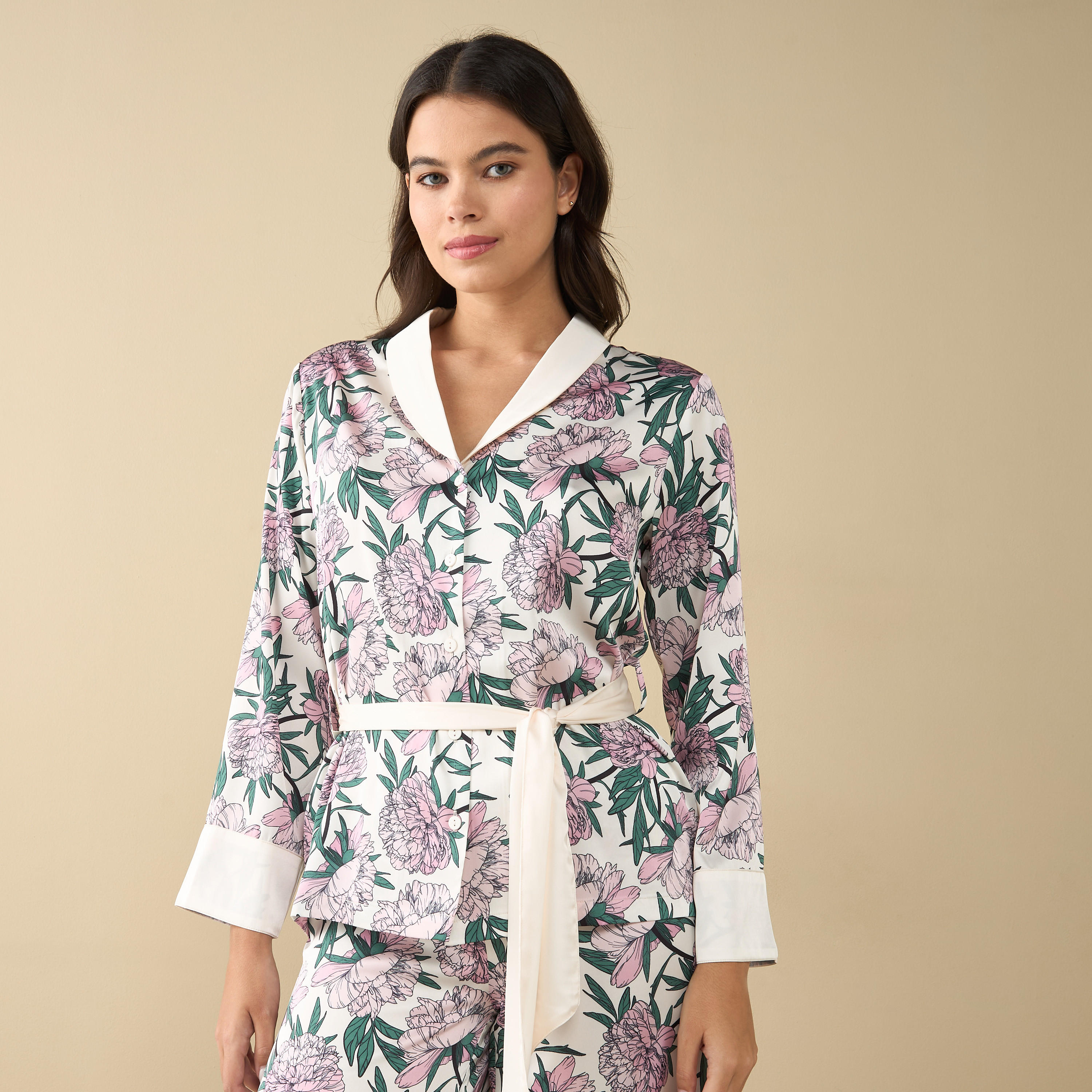 طقم بنطلون بيجاما وتيشيرت بأكمام طويلة وطبعات زهرية ورباط-women-clothing-nightwear-pyjamas-longsets-image-2