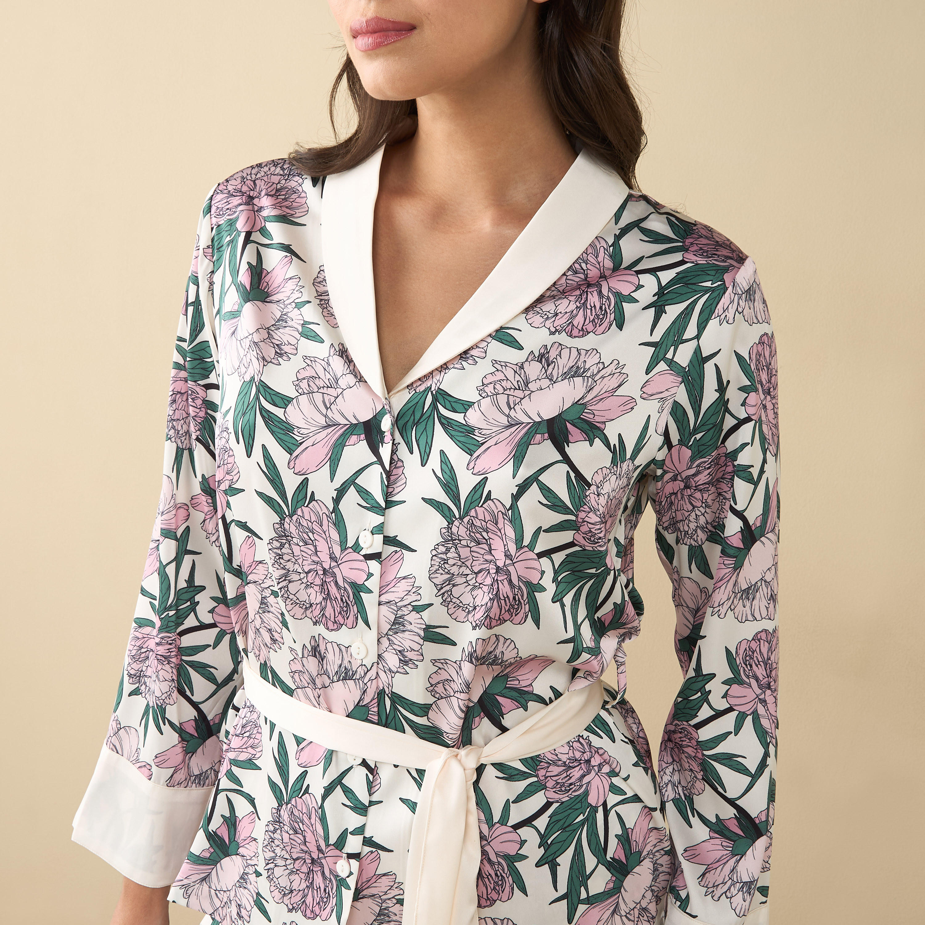 طقم بنطلون بيجاما وتيشيرت بأكمام طويلة وطبعات زهرية ورباط-women-clothing-nightwear-pyjamas-longsets-image-5