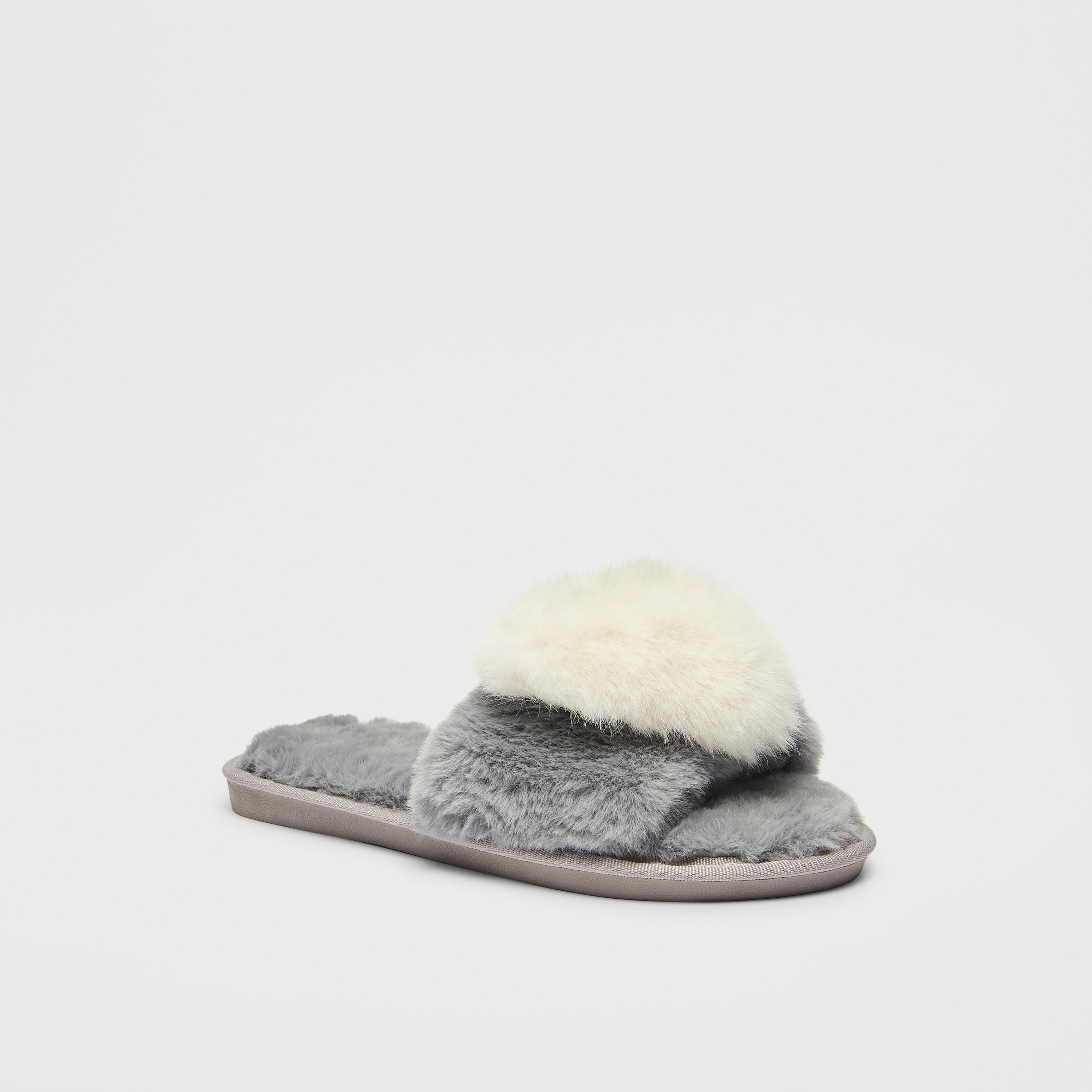 شبشب غرفة نوم سهل الارتداء بزينة قلب-women-clothing-nightwear-bedroomslippers-image-2