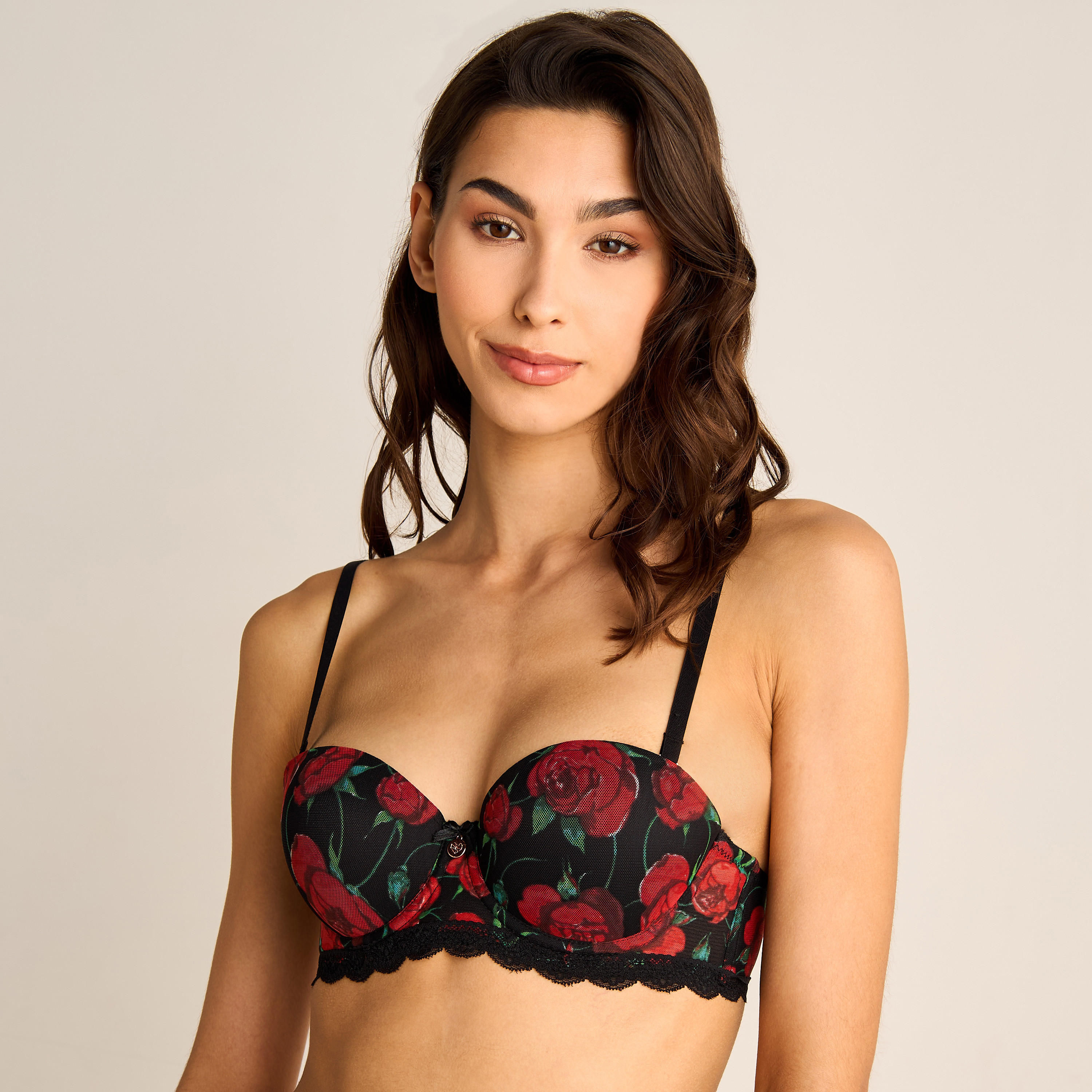 طقم صدرية وسروال داخلي بطبعات زهور-women-clothing-lingerie-lingeriesets-image-3