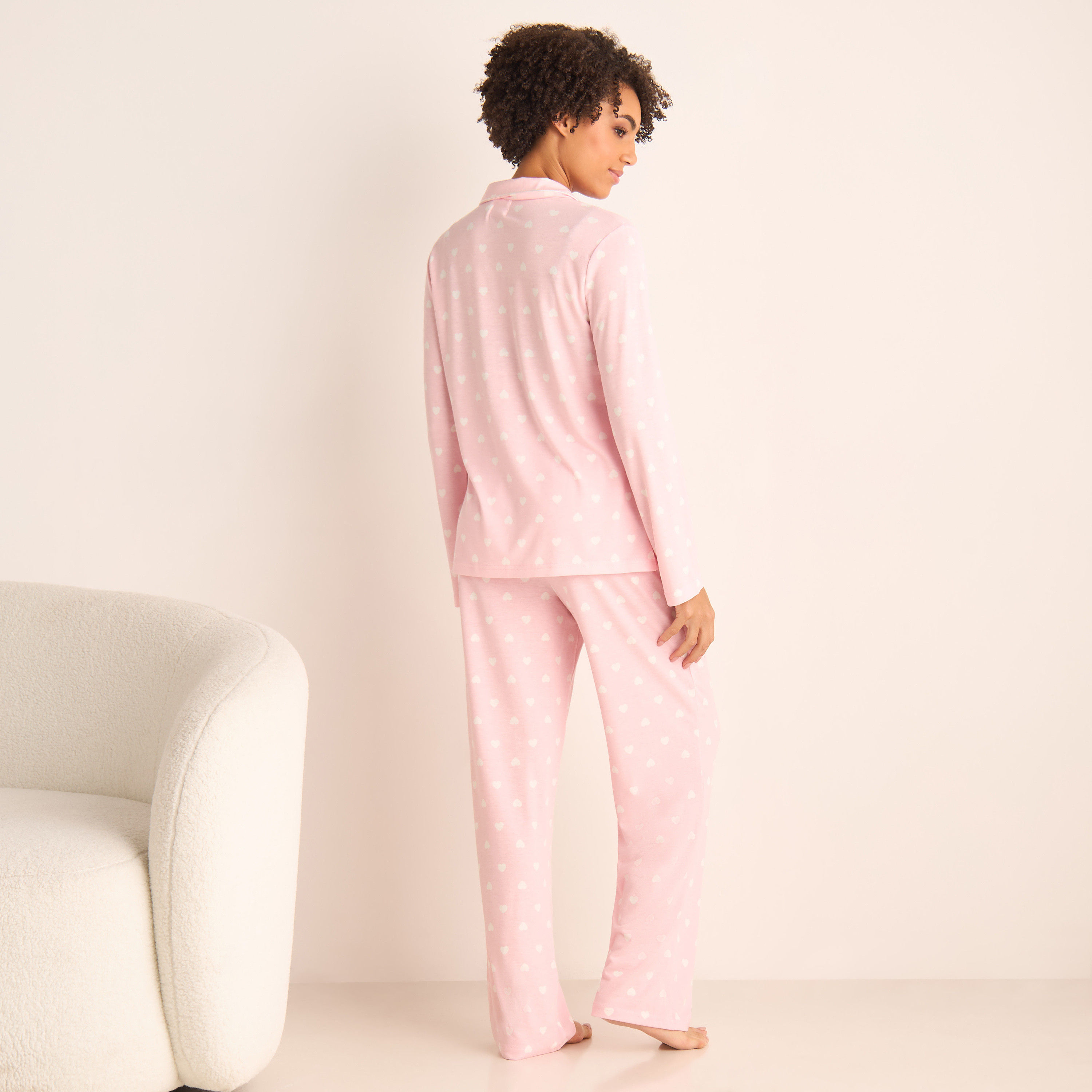 طقم بنطلون بيجاما وقميص بطبعات-women-clothing-nightwear-pyjamas-longsets-image-4