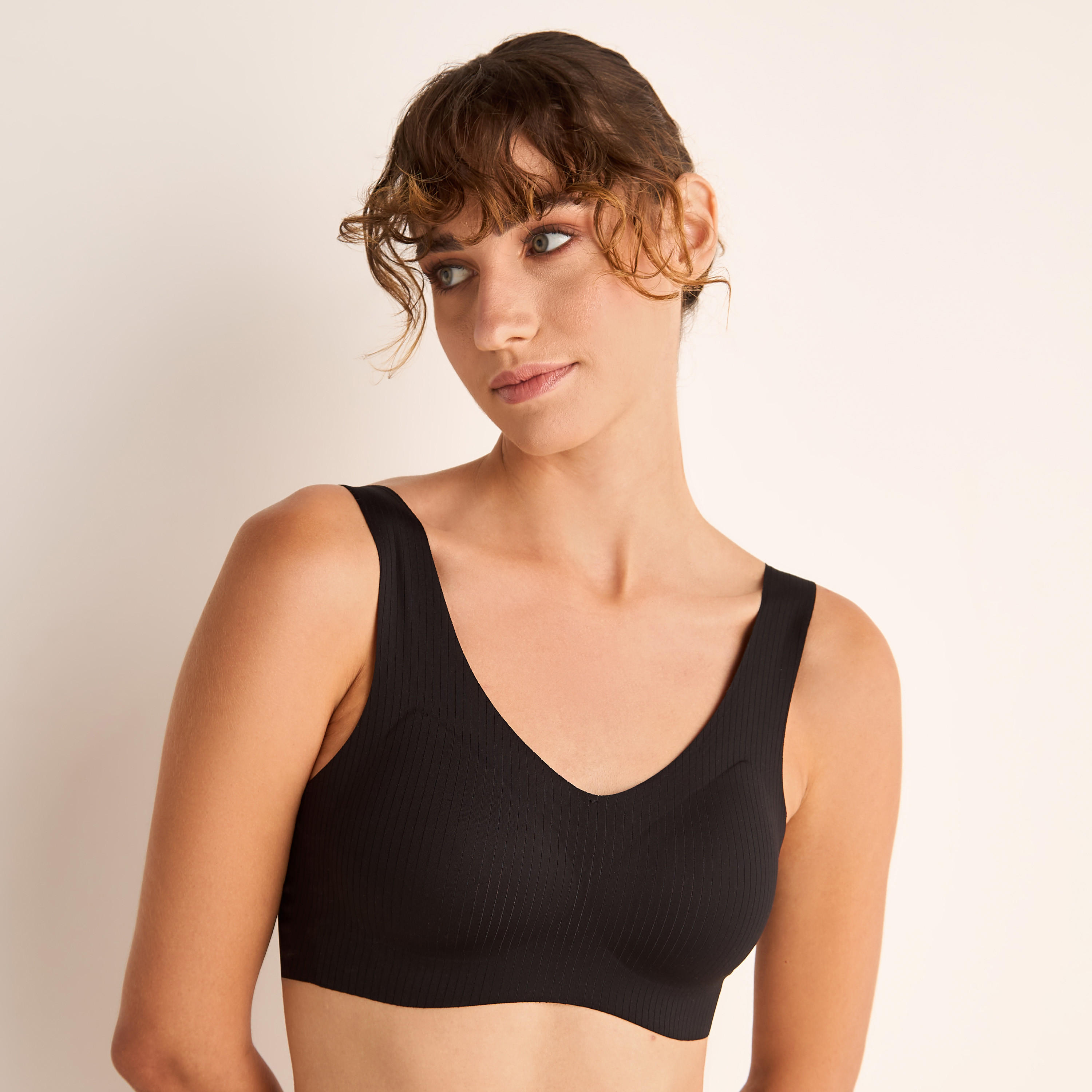 صدرية دعم بدون خياطة-women-clothing-lingerie-bras-image-4