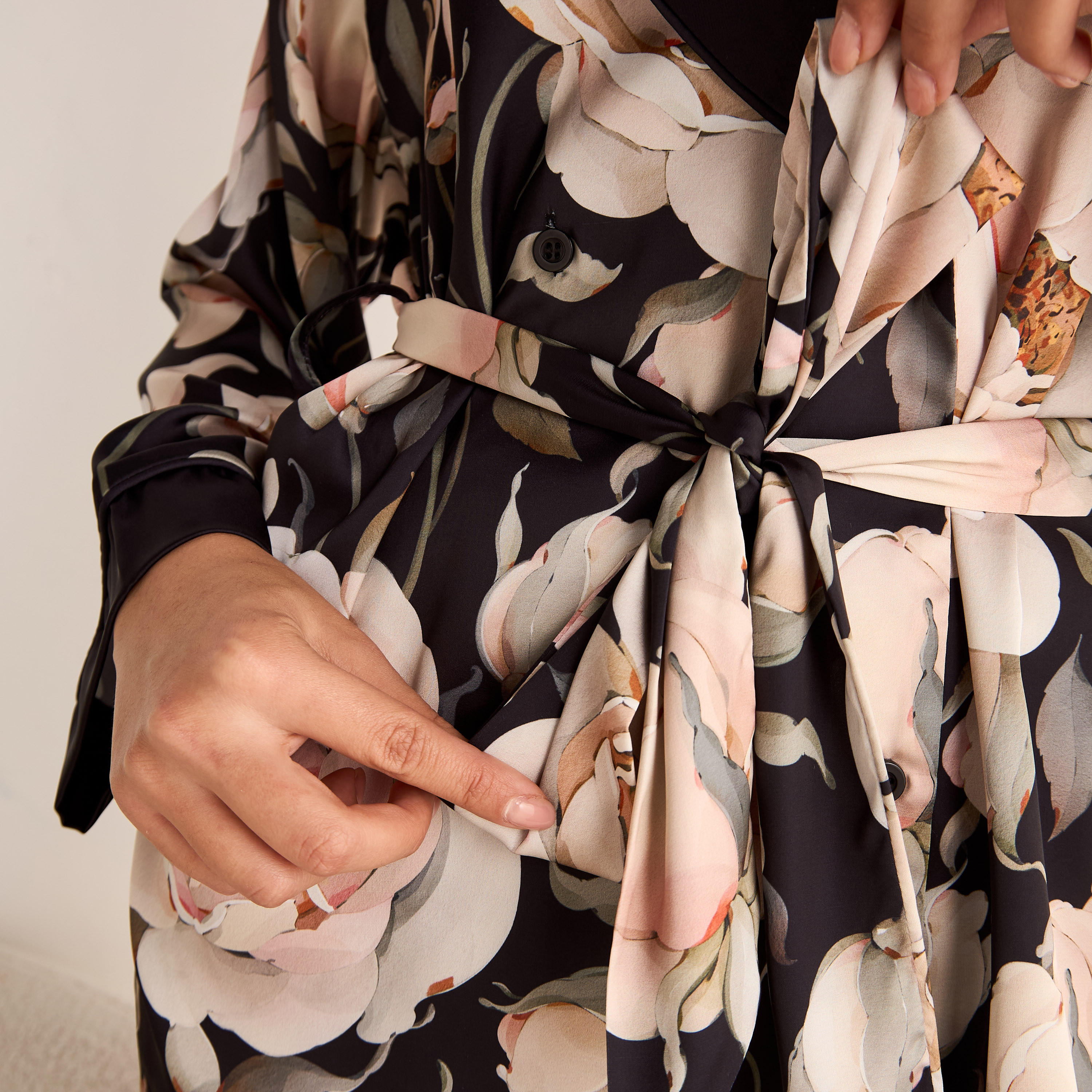 طقم بنطلون بيجاما وروب بطبعات أزهار-women-clothing-nightwear-pyjamas-longsets-image-1