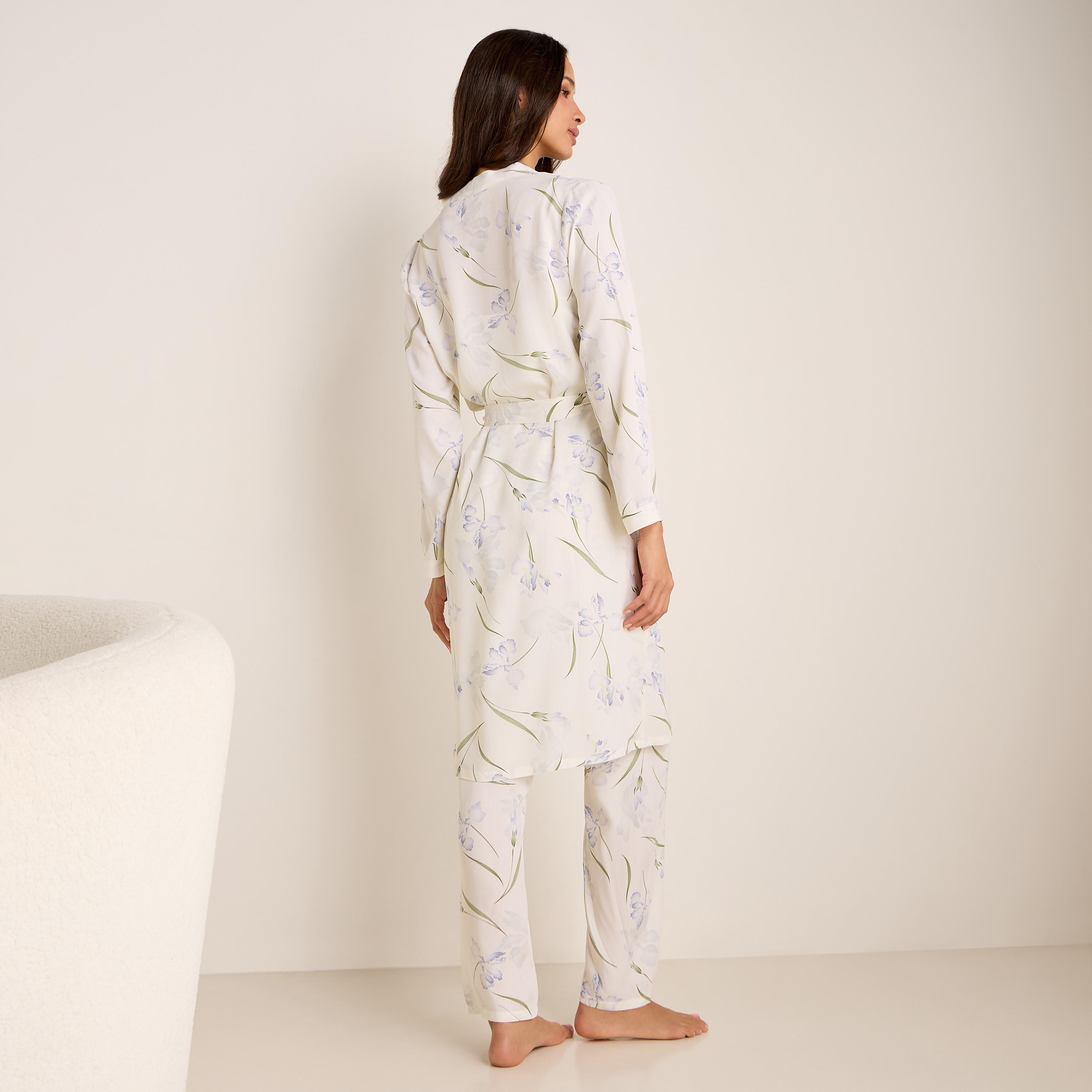 طقم بنطلون بيجاما وبلوزة كامي وروب بطبعات أزهار-women-clothing-nightwear-pyjamas-longsets-image-2
