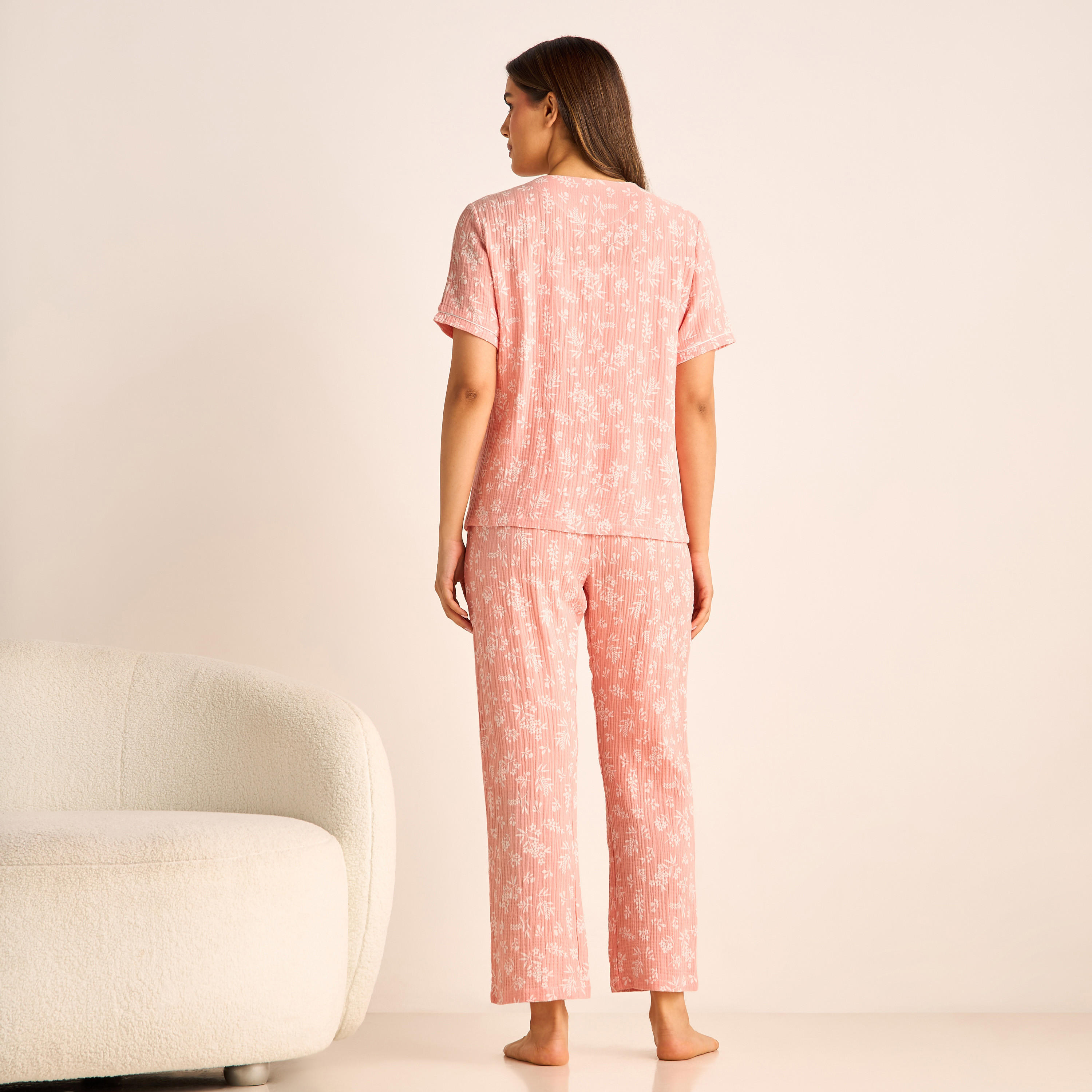 طقم بنطلون بيجاما بخصر مطاطي وقميص للحوامل بطبعات زهرية-women-clothing-nightwear-pyjamas-longsets-image-3