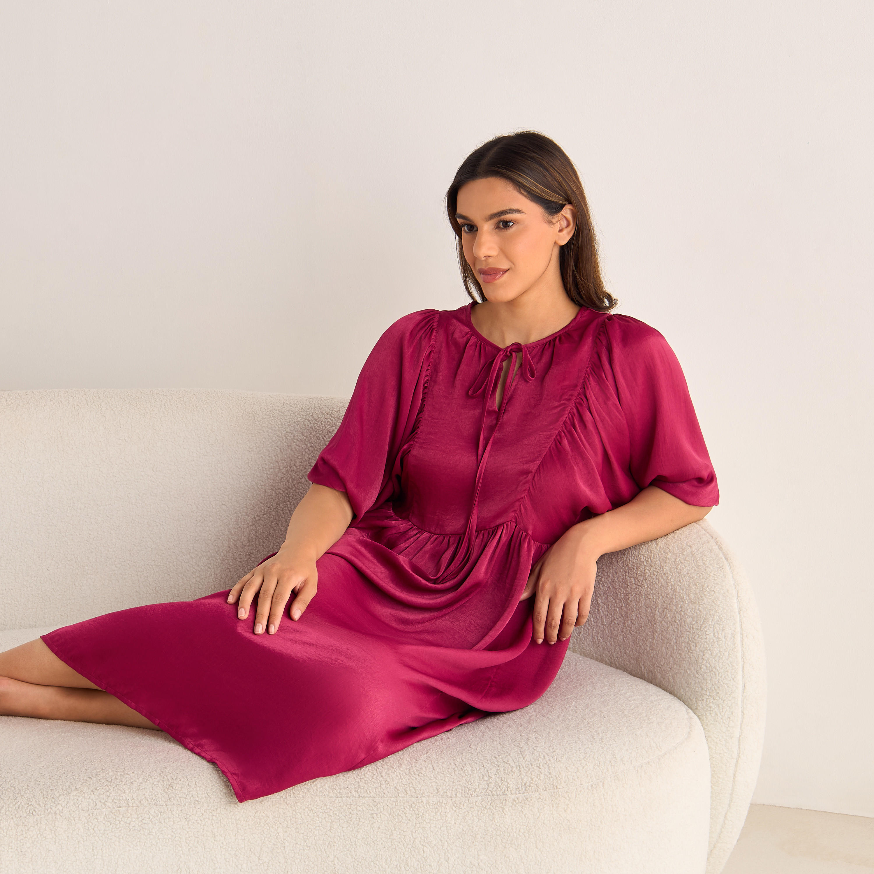 فستان نوم بتفاصيل رباط وأكمام قصيرة-women-clothing-nightwear-nighties-image-12