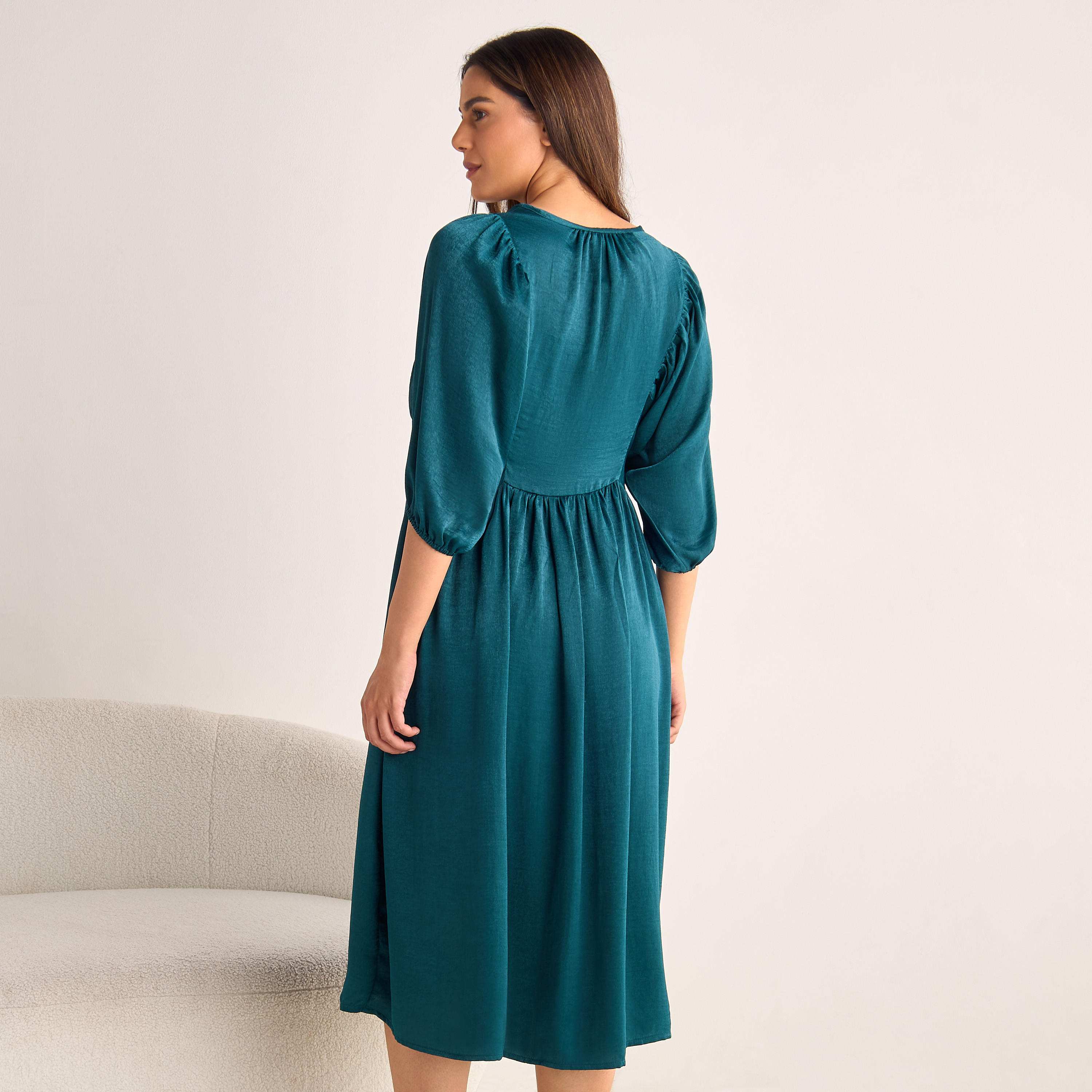 فستان نوم بتفاصيل رباط وأكمام قصيرة-women-clothing-nightwear-nighties-image-8