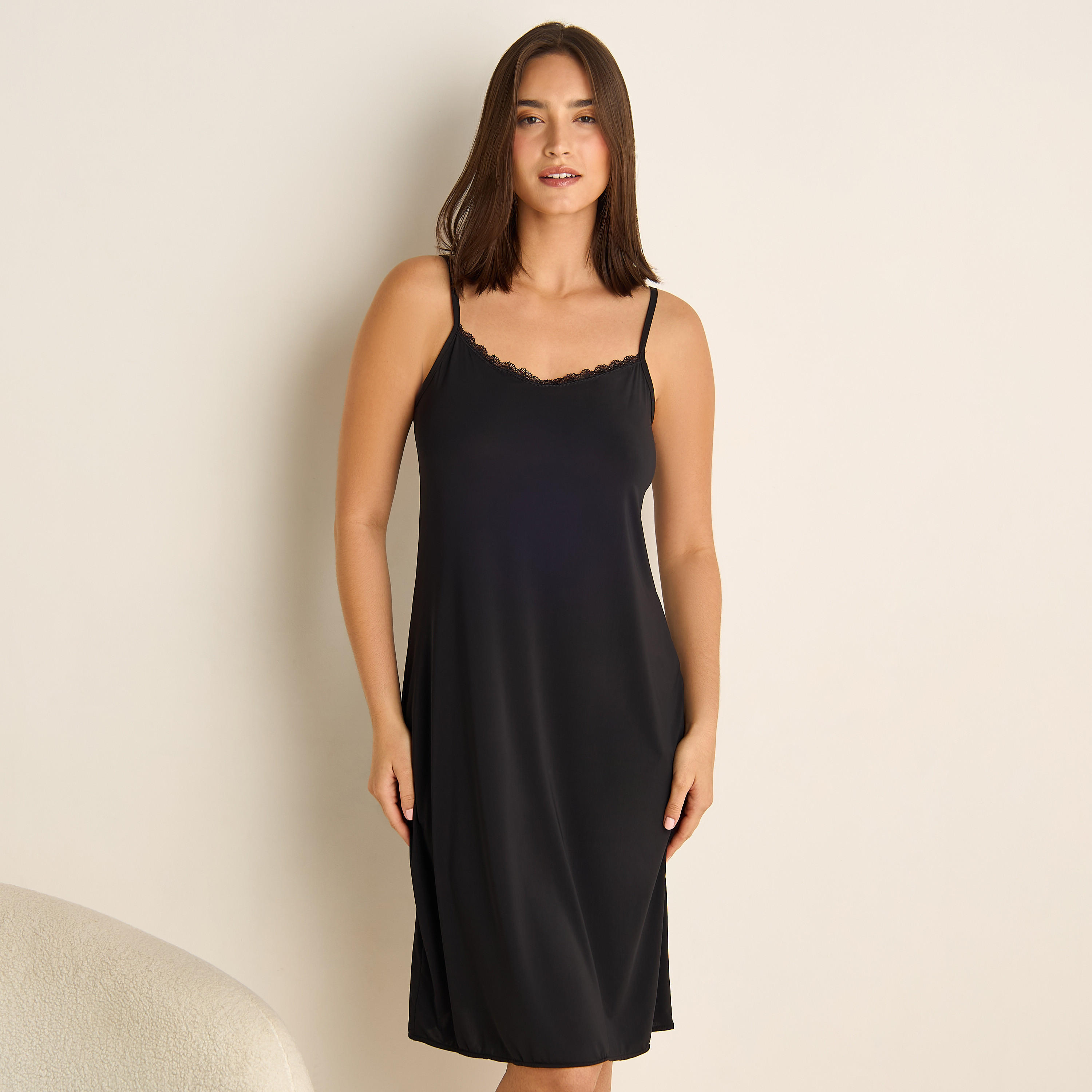 فستان سليب بتفاصيل دانتيل مع حمالات قابلة للتعديل-women-clothing-nightwear-nighties-image-5