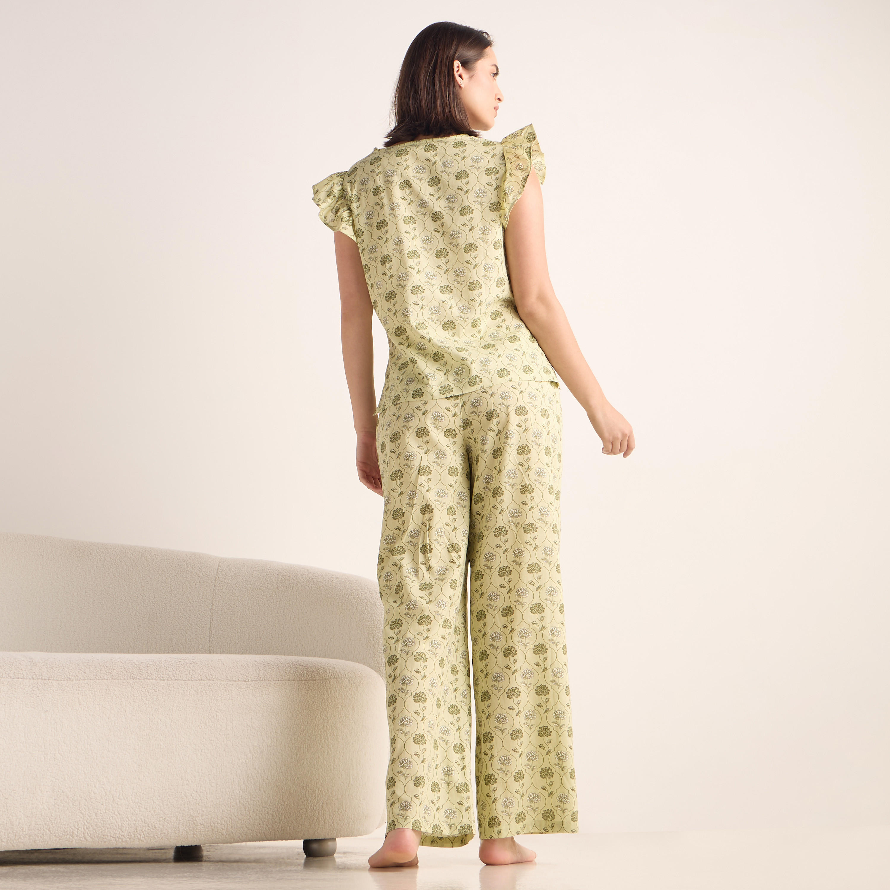 طقم بنطلون بيجاما وبلوزة قطن بأكمام كشكش وطبعات-women-clothing-nightwear-pyjamas-longsets-image-3