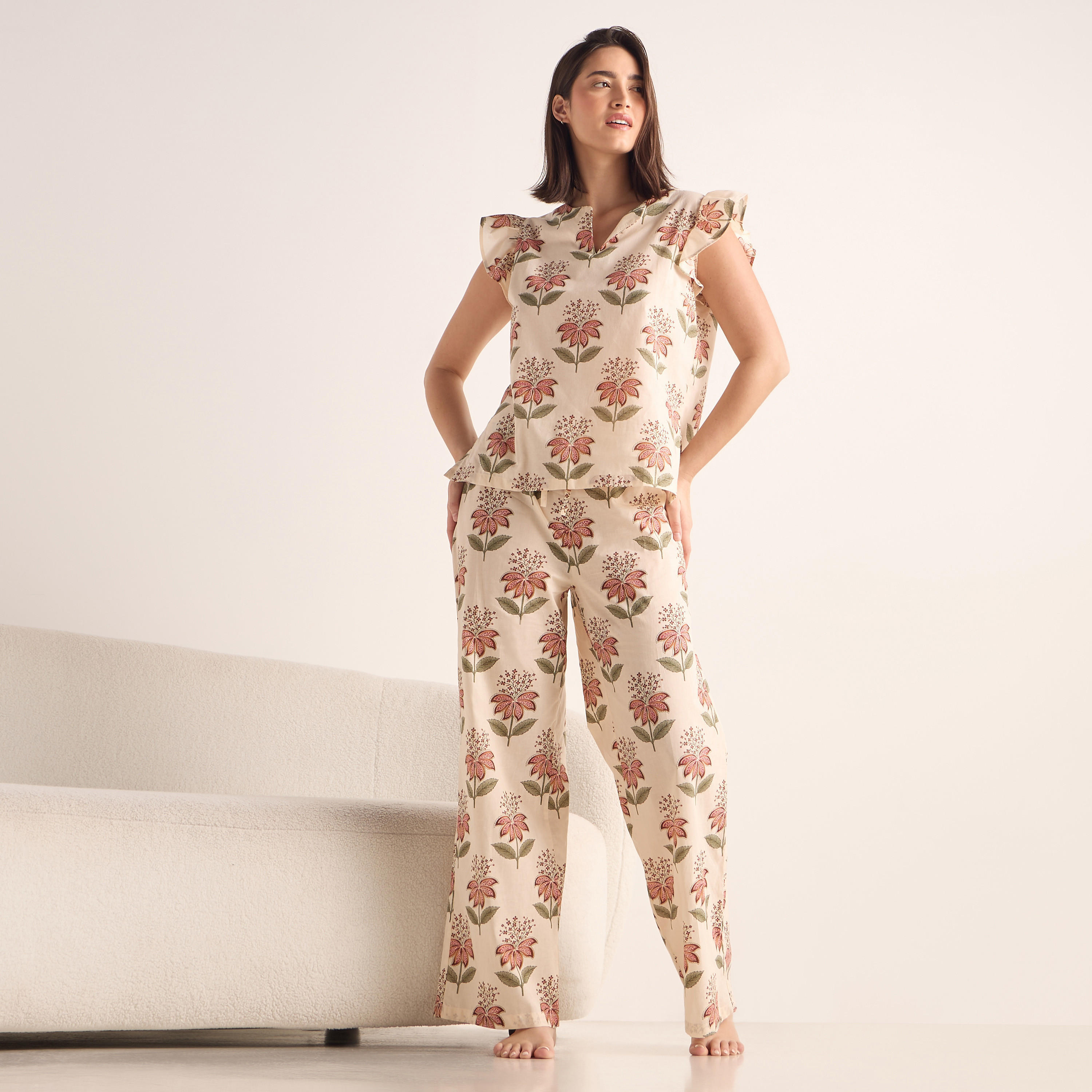 طقم بنطلون بيجاما وبلوزة قطن بأكمام كشكش وطبعات-women-clothing-nightwear-pyjamas-longsets-image-7