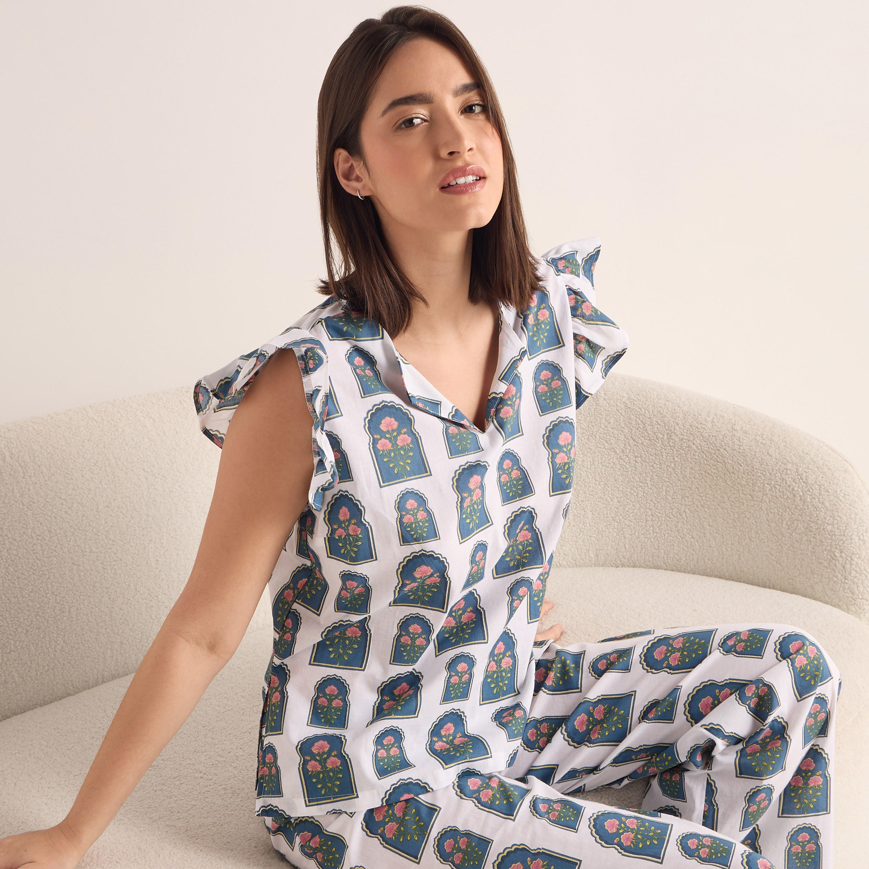 طقم بنطلون بيجاما وبلوزة قطن بأكمام كشكش وطبعات-women-clothing-nightwear-pyjamas-longsets-image-14