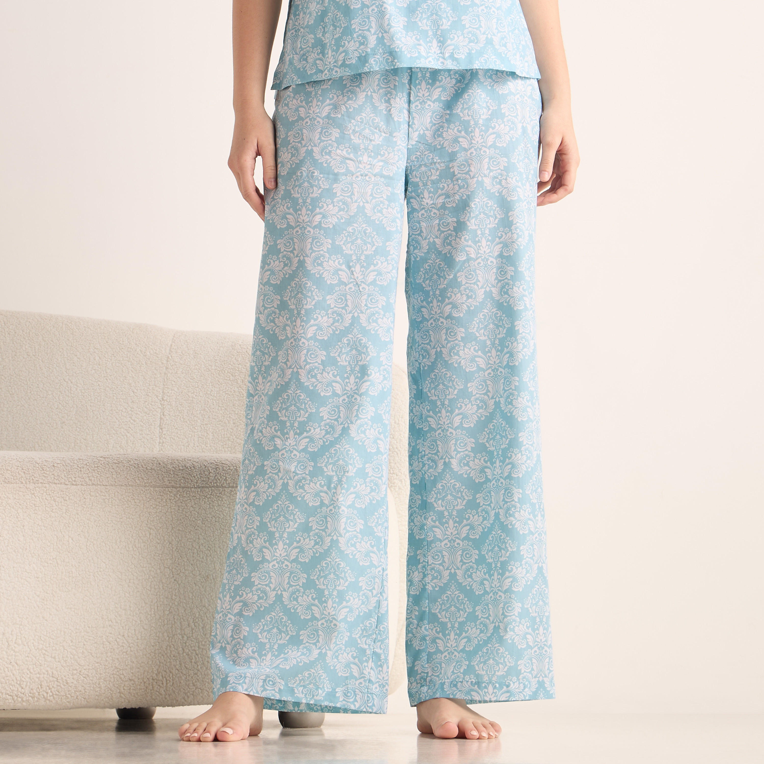 Printed Short Sleeves Top and Pyjama Set-women-clothing-nightwear-pyjamas-longsets-image-4