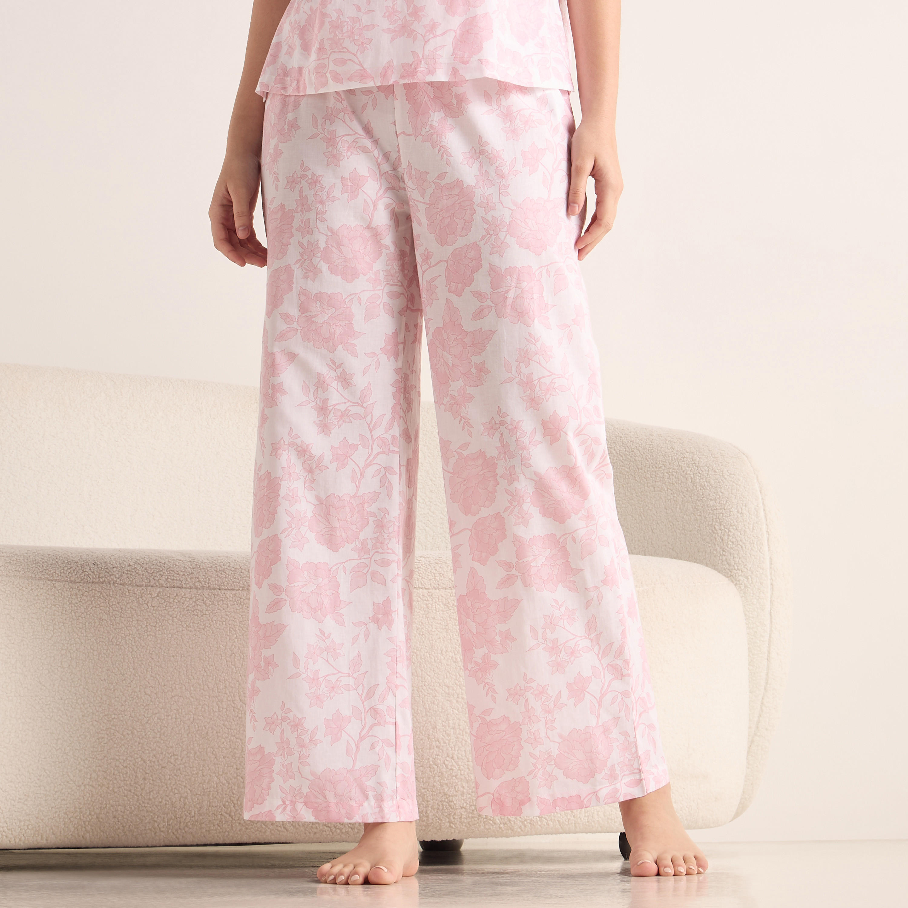 طقم بنطلون بيجاما وبلوزة بأكمام قصيرة وطبعات-women-clothing-nightwear-pyjamas-longsets-image-10