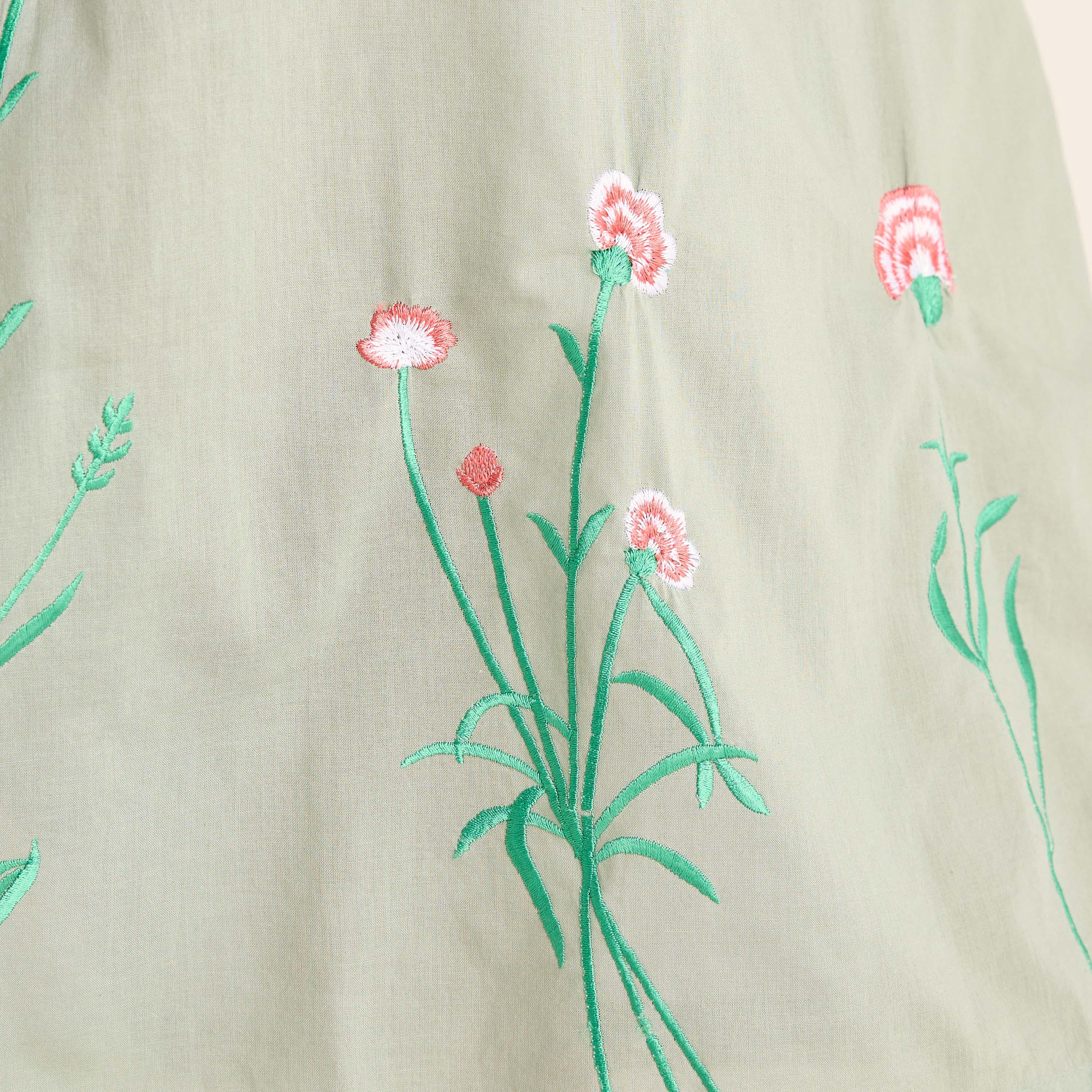 قميص نوم مطرز بياقة مستديرة وأكمام قصيرة-women-clothing-nightwear-nighties-image-5