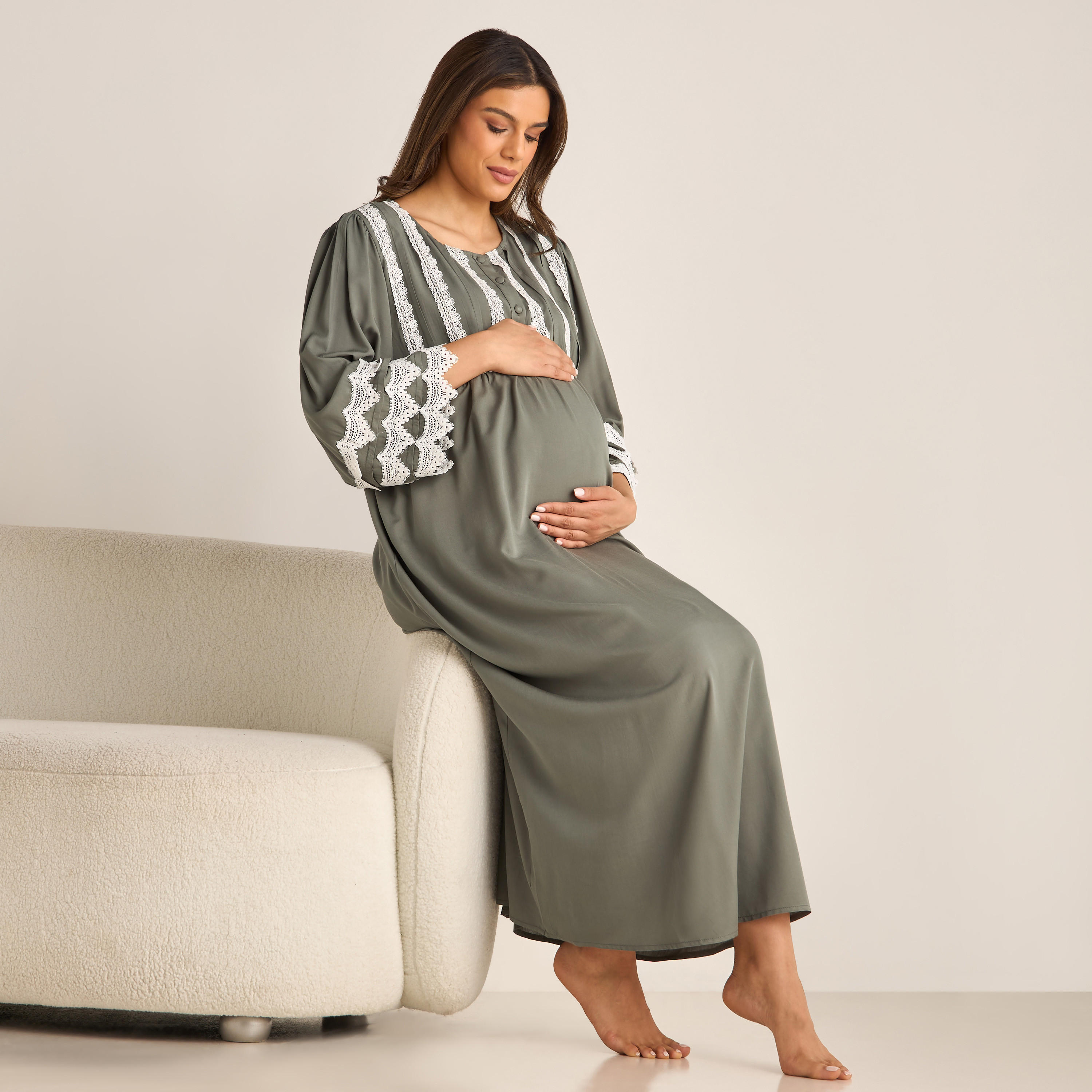 ثوب نوم للحوامل بأكمام 3/4 وتفاصيل دانتيل-women-clothing-maternity-nightwear-image-2
