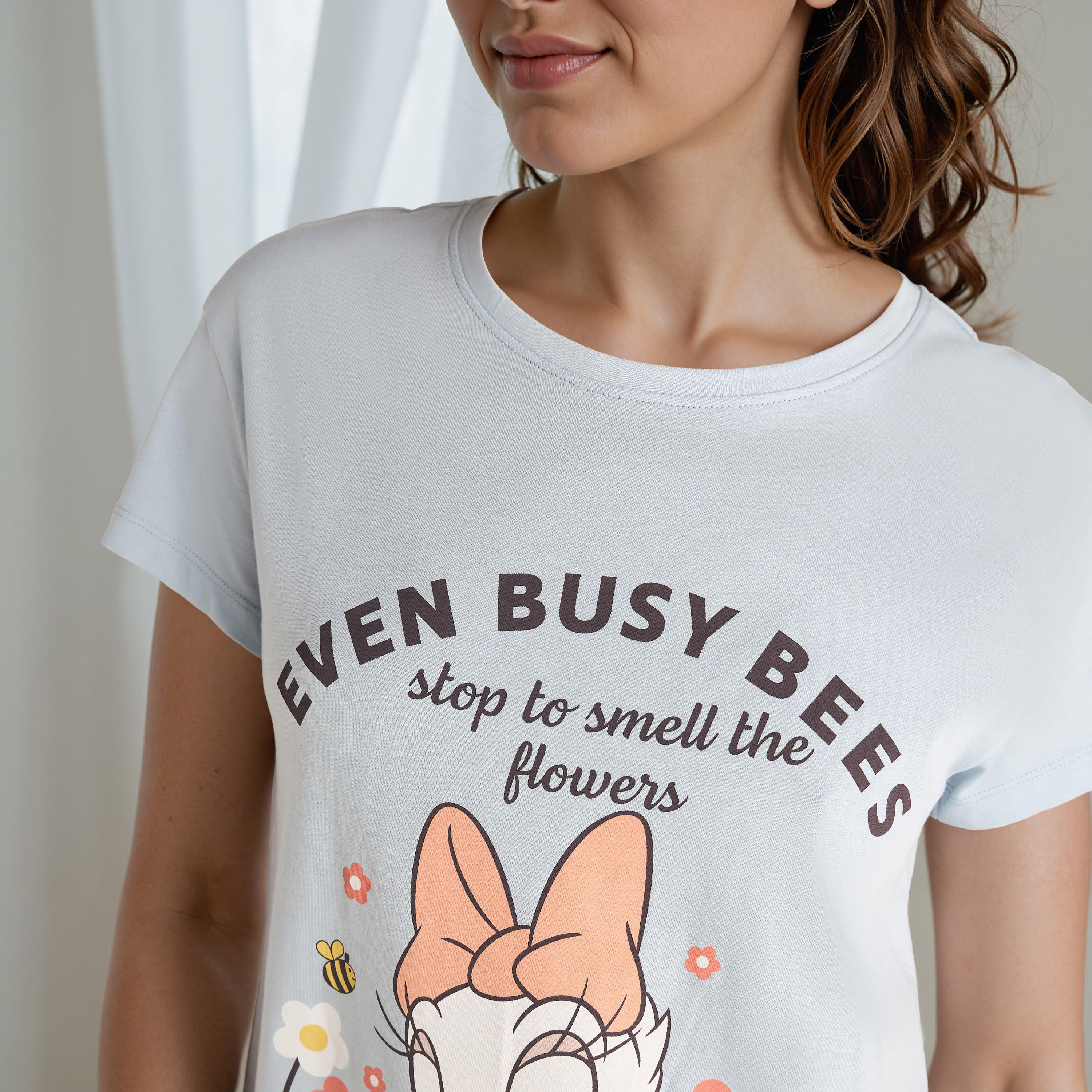 طقم بيجاما بطبعات ديزي داك-women-clothing-nightwear-pyjamas-longsets-image-5