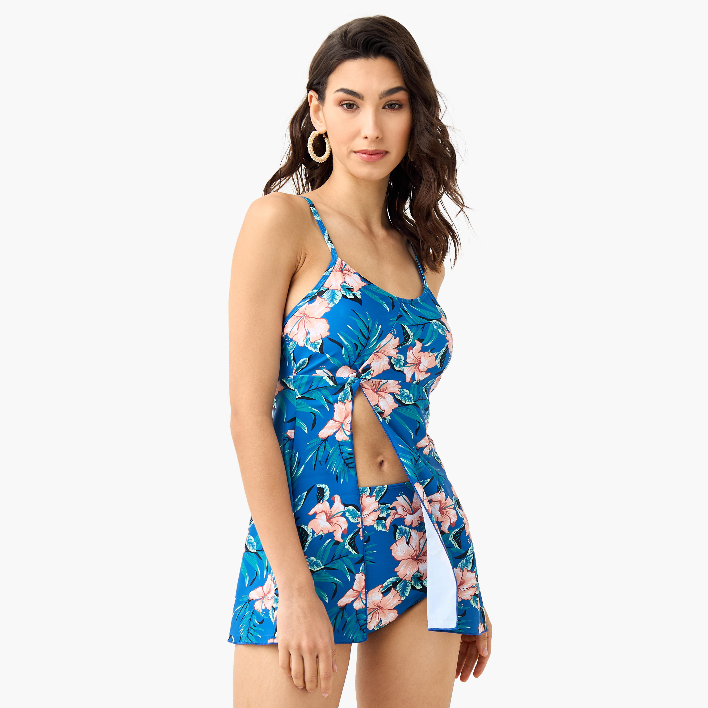 طقم سروال داخلي وبلوزة سباحة بحمالات وطبعات أزهار-women-clothing-swimandbeach-swimsuits-image-1
